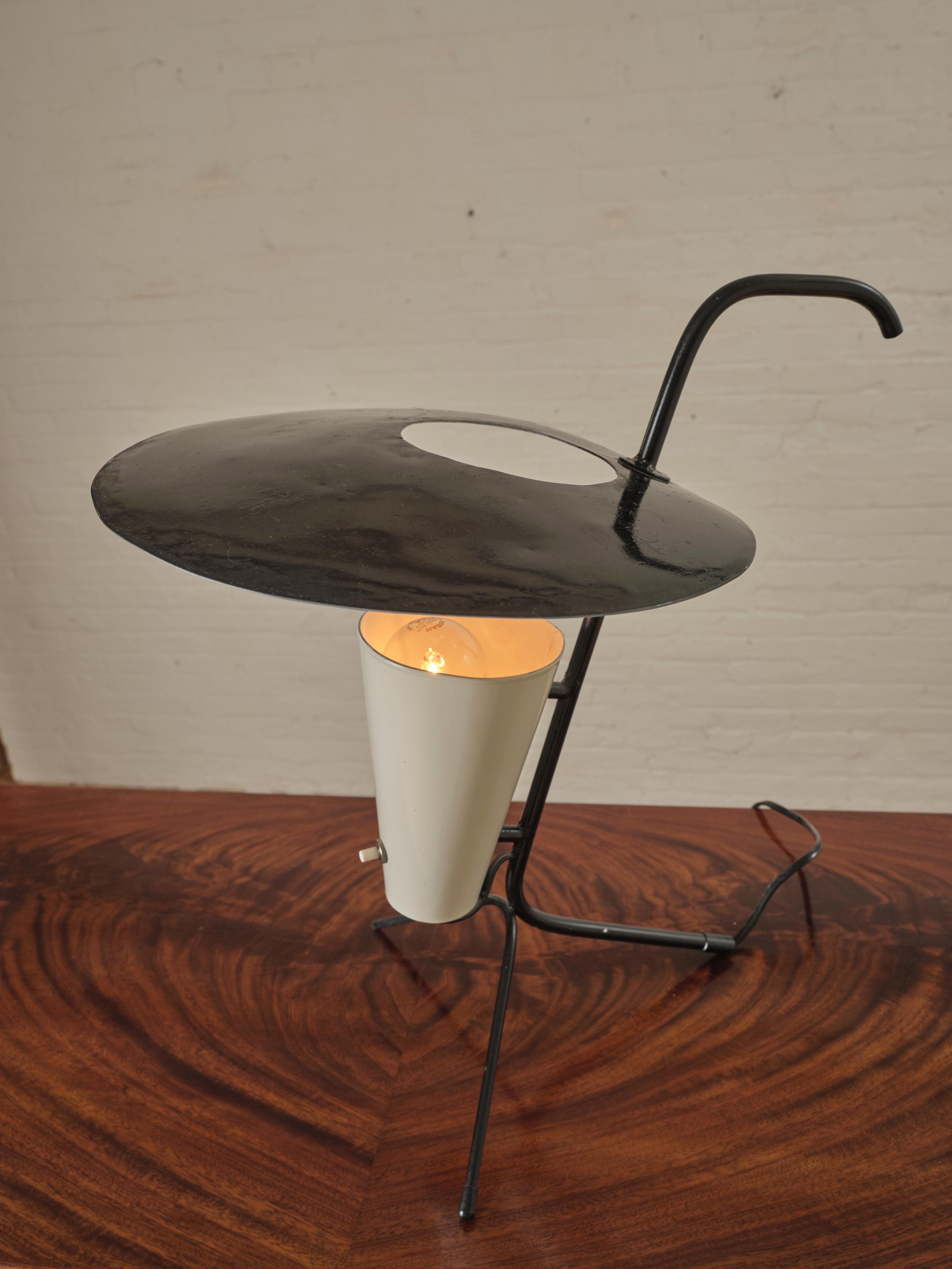 Tripod Table Lamp Attributed to Pierre Guariche In Good Condition For Sale In Long Island City, NY