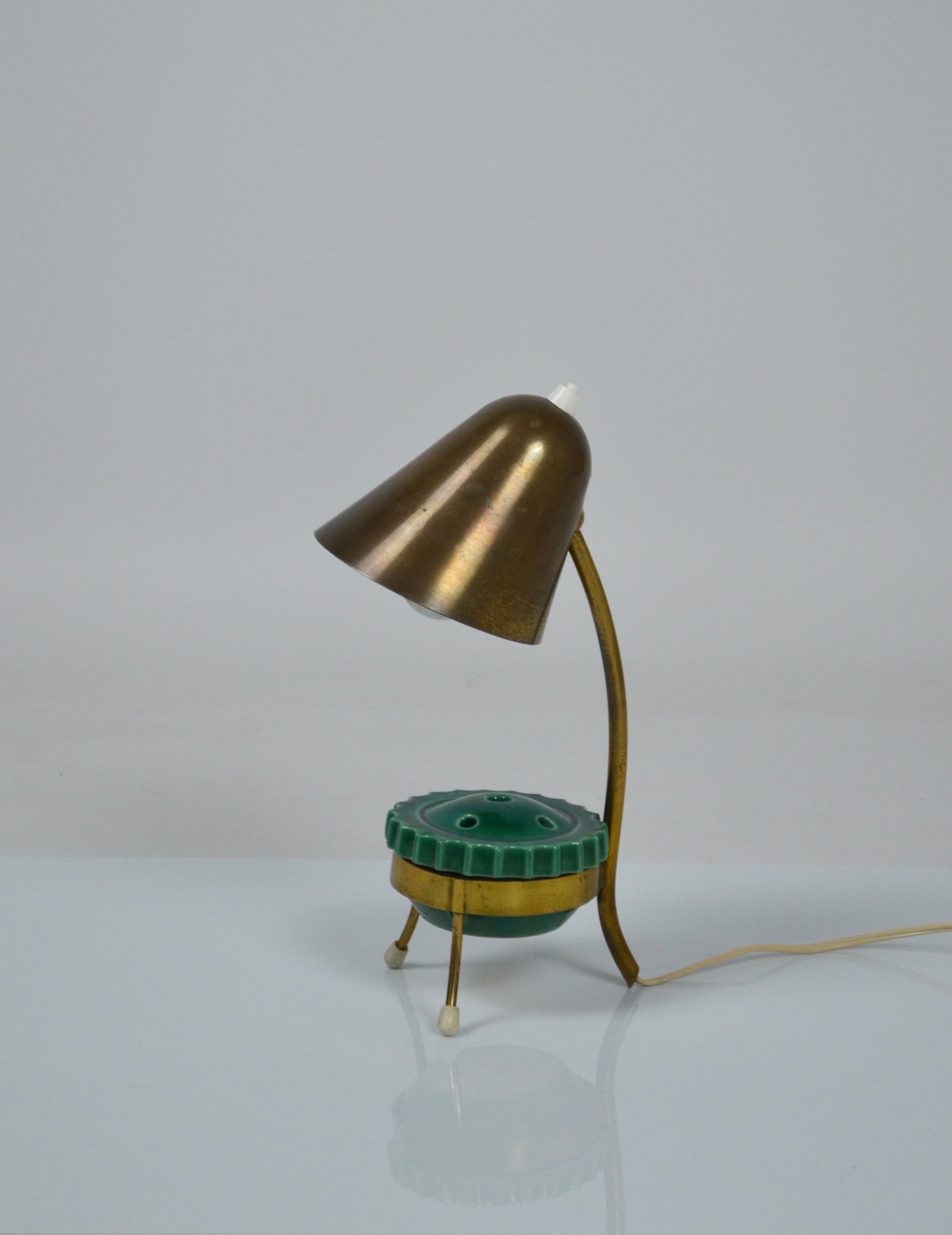 Lámpara de mesa trípode de Jacques Biny, Años 50, Francia en venta 8