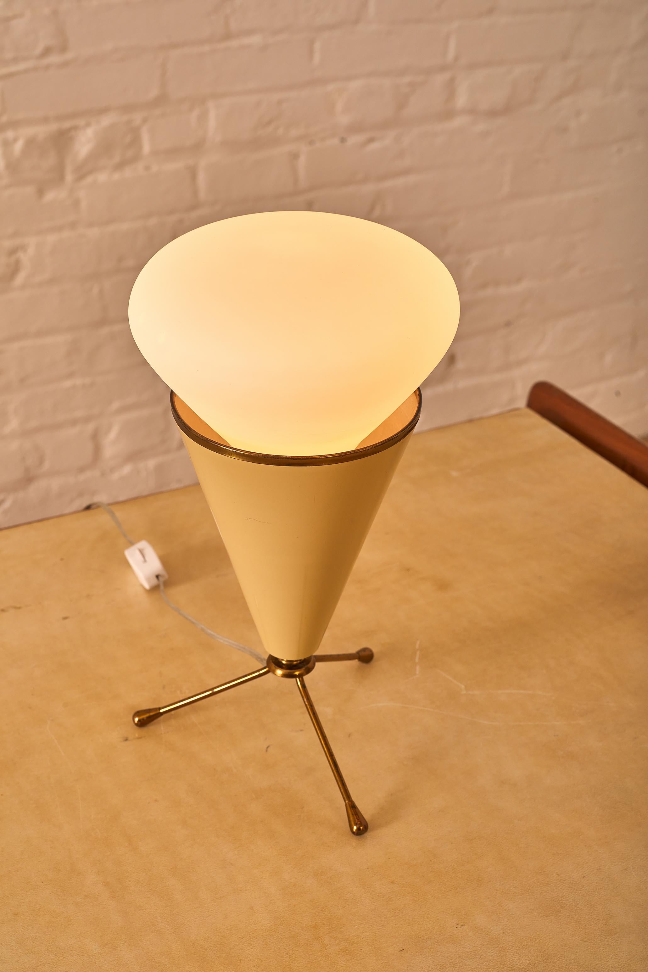 Italian Tripod Table Lamp For Sale