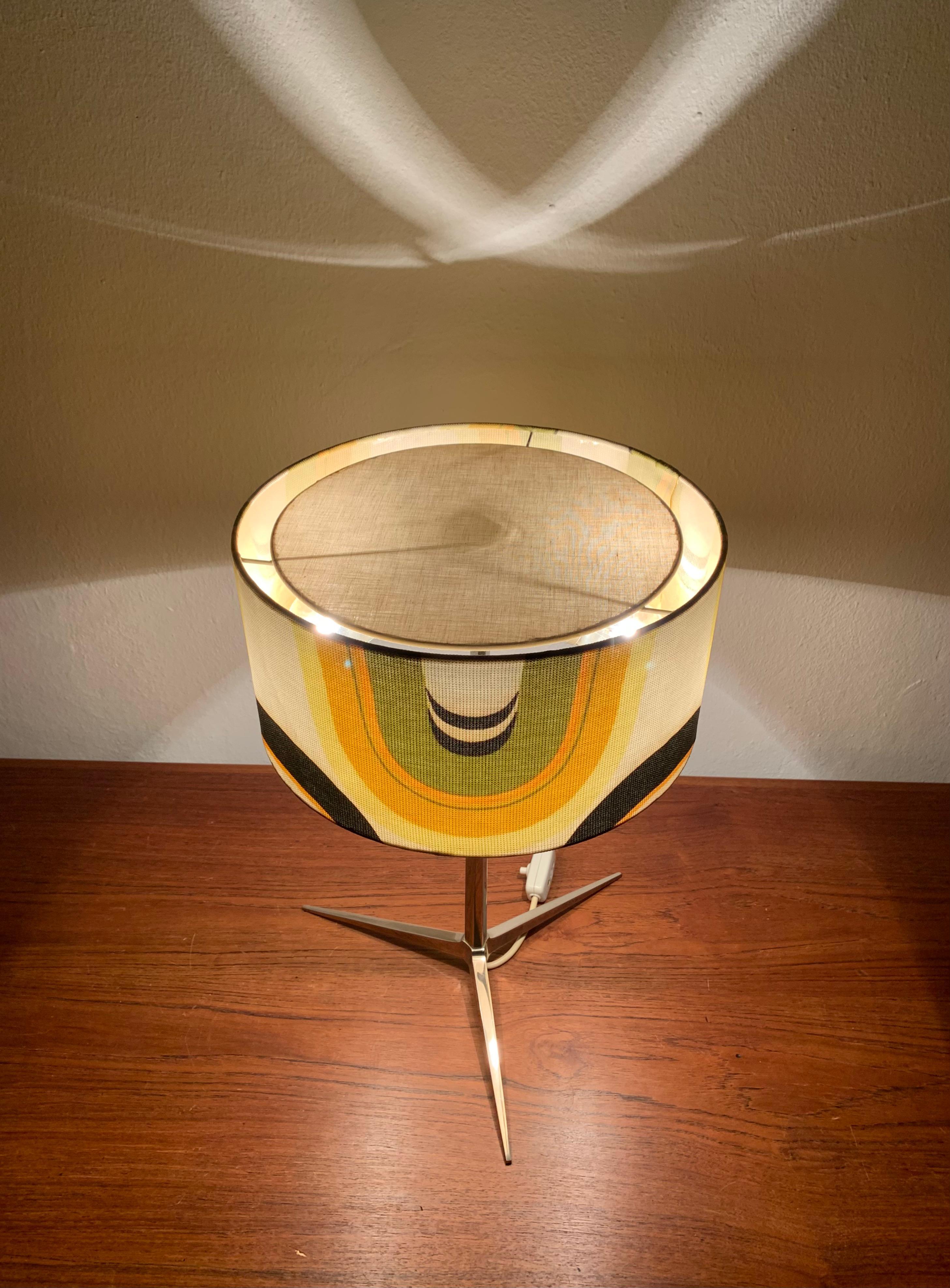 Tripod Table Lamp For Sale 1