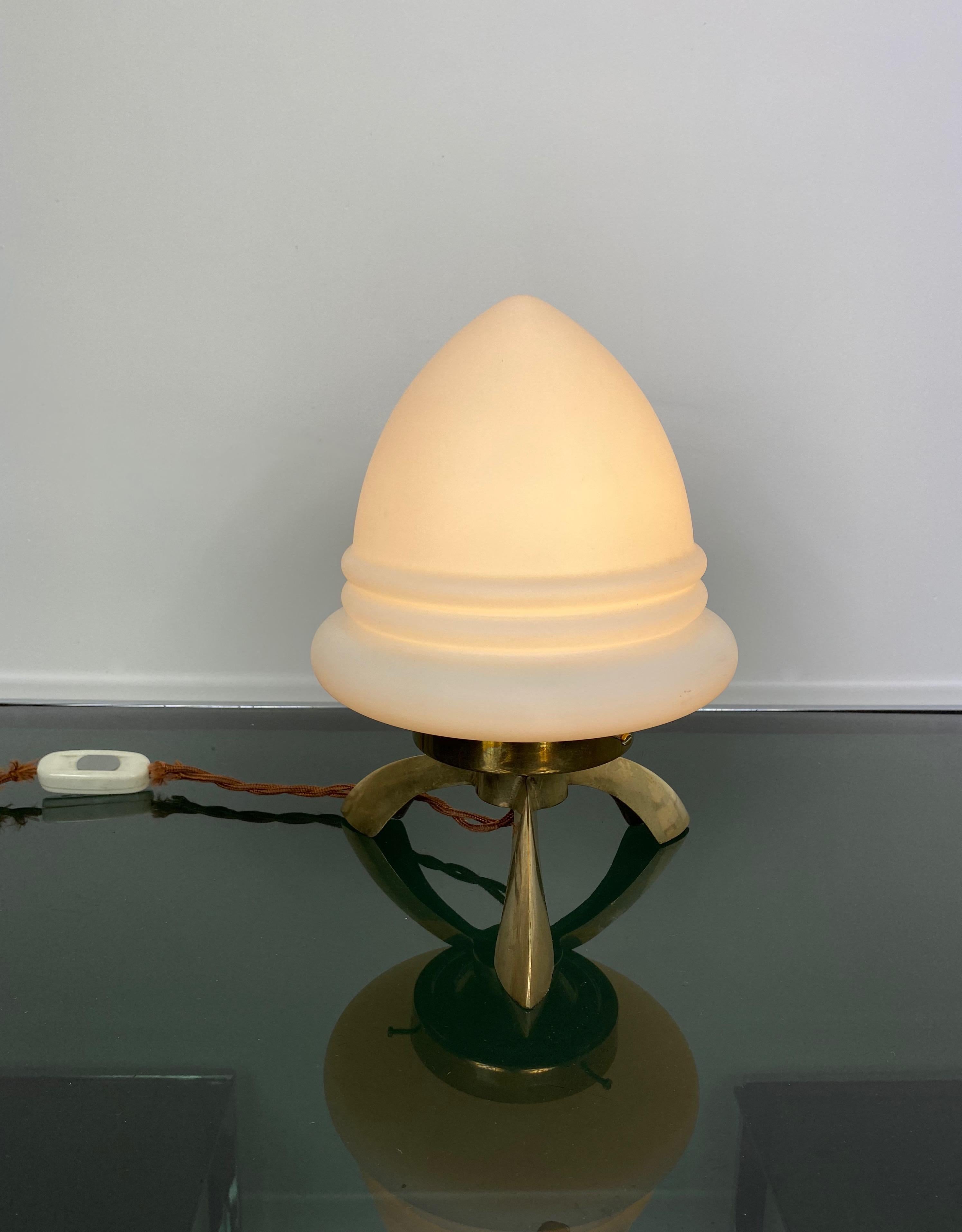 Mid-20th Century Tripod Table Lamp in Opaline Glass and Brass Angelo Lelli Space Age Style, 1960s For Sale