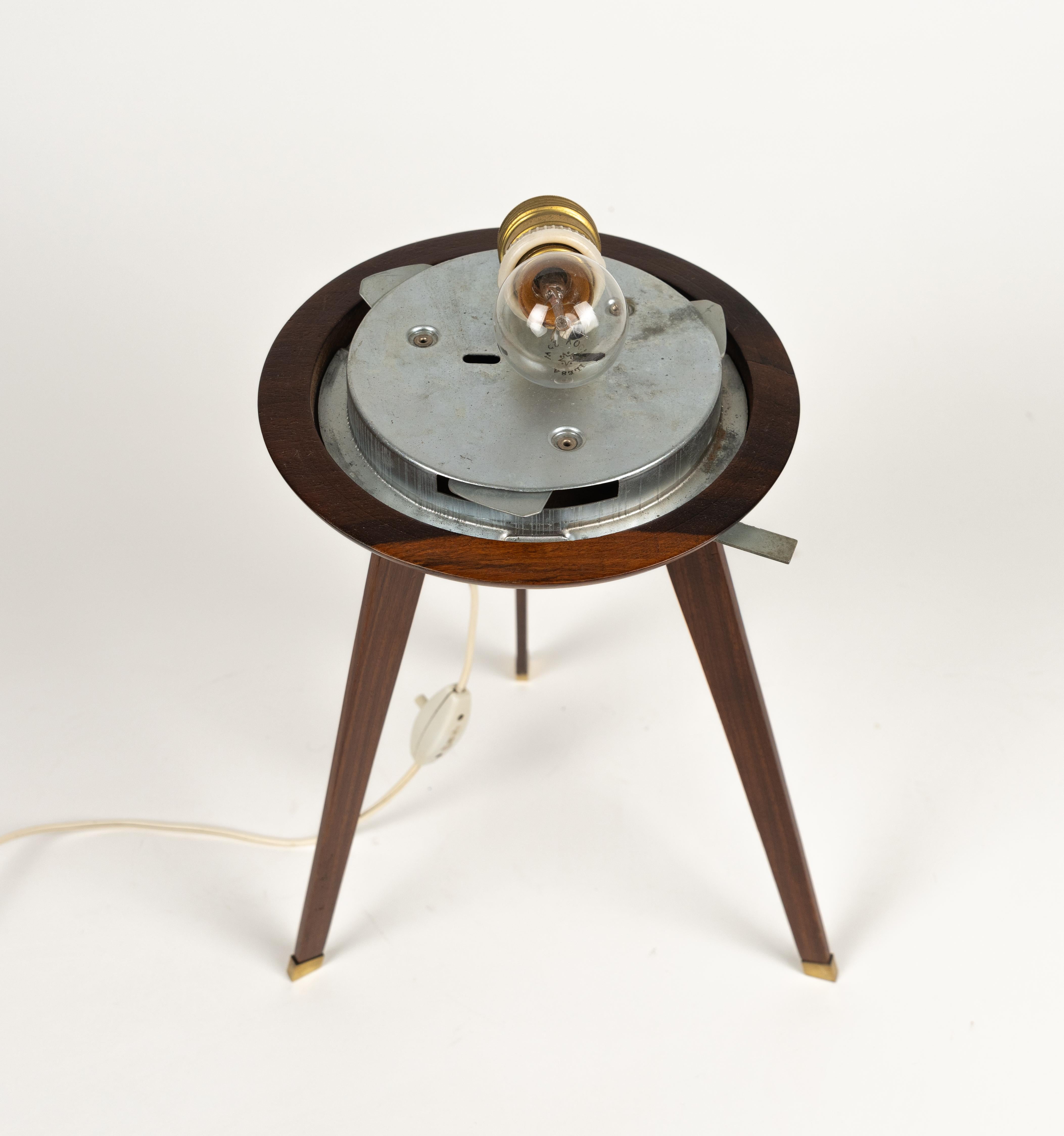 Mid-20th Century Tripod Table Lamp in Teak, Opaline Glass and Brass Stilnovo Style, Italy 1960s For Sale