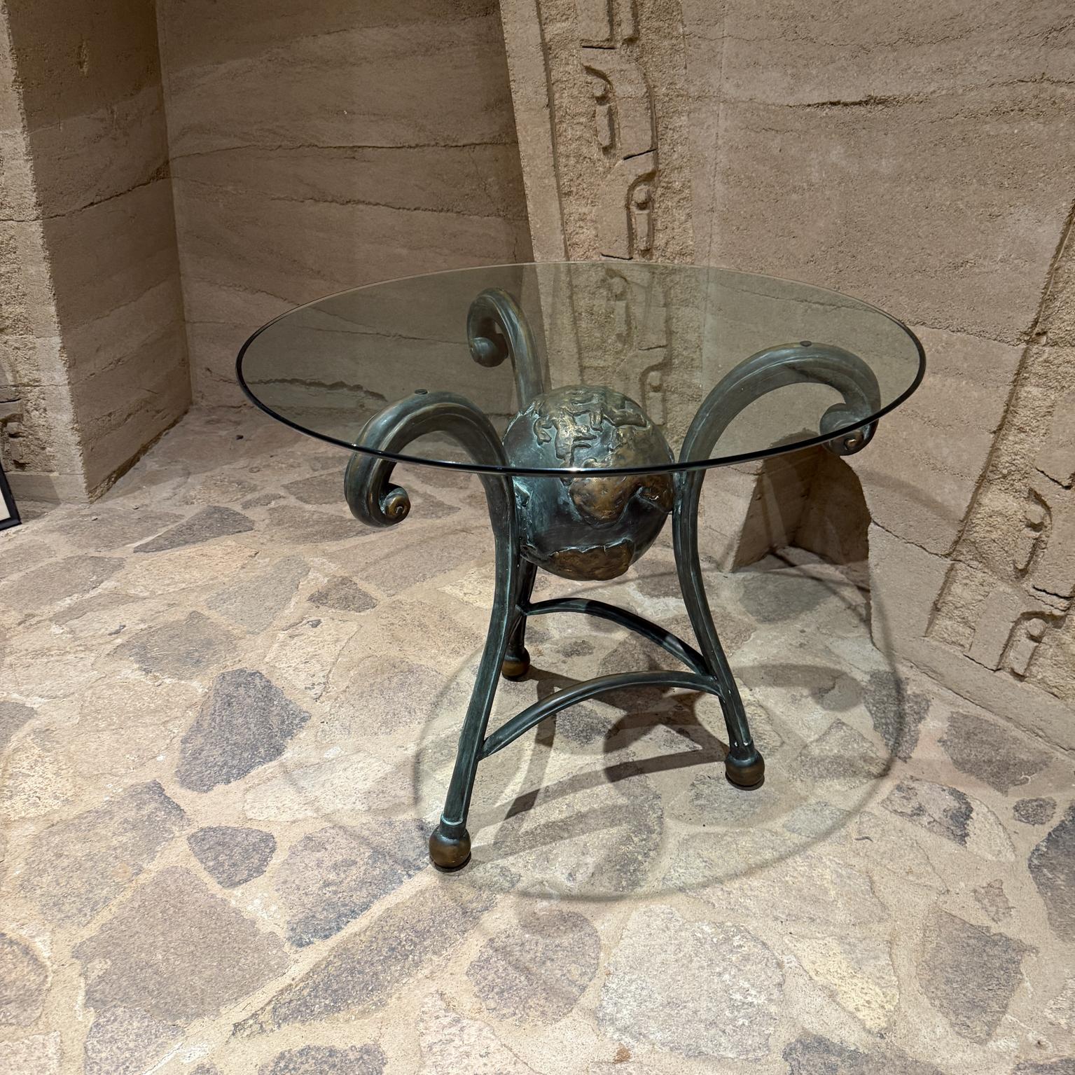 Vintage Tripod Globe Table Patinated Bronze signed For Sale 1