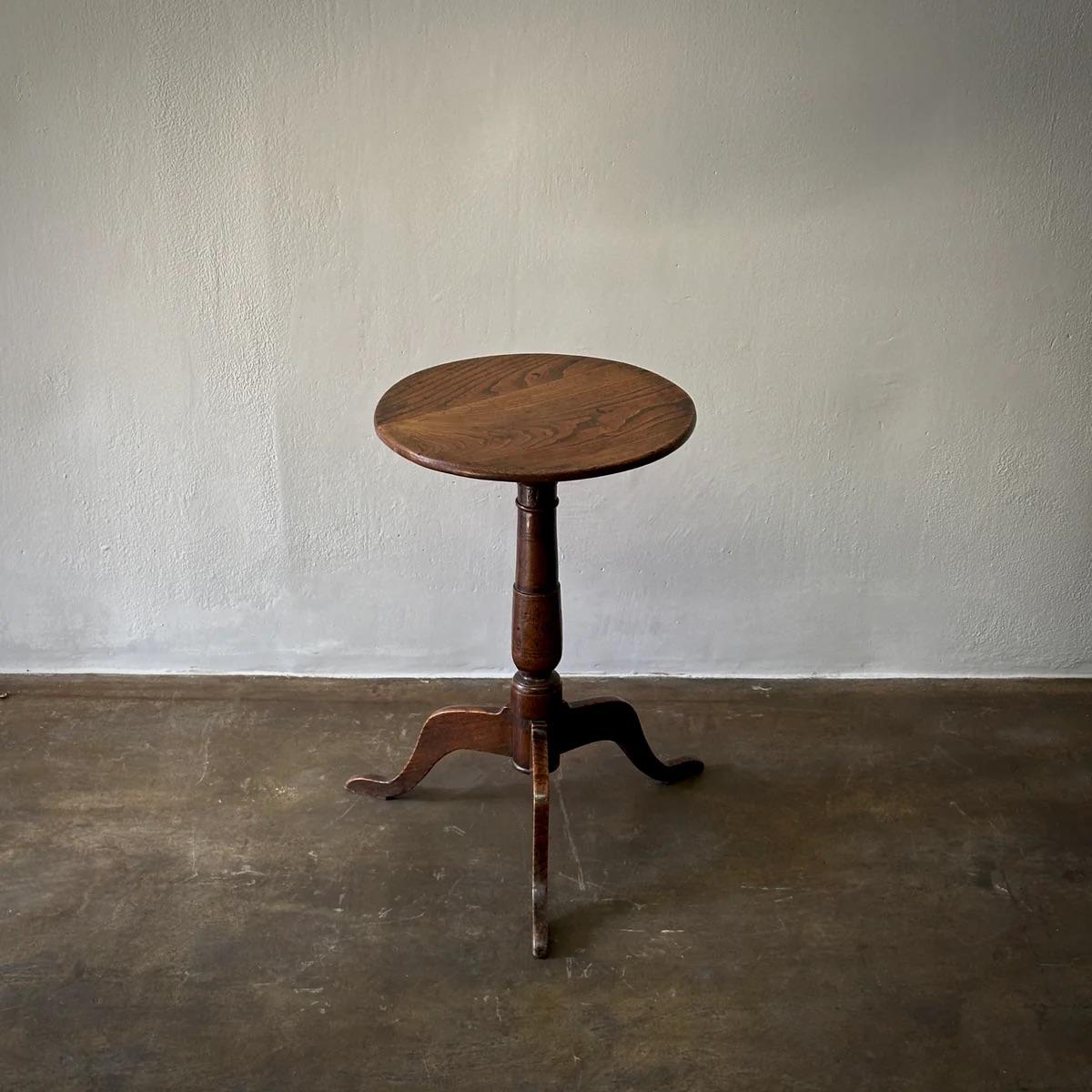 Tripod Wine Table For Sale 2