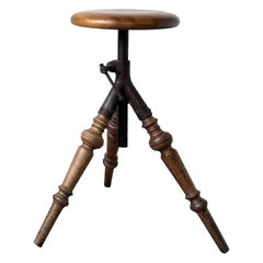 Tripod Workshop Stool in Turned Wood and Cast Iron — Circa 1900