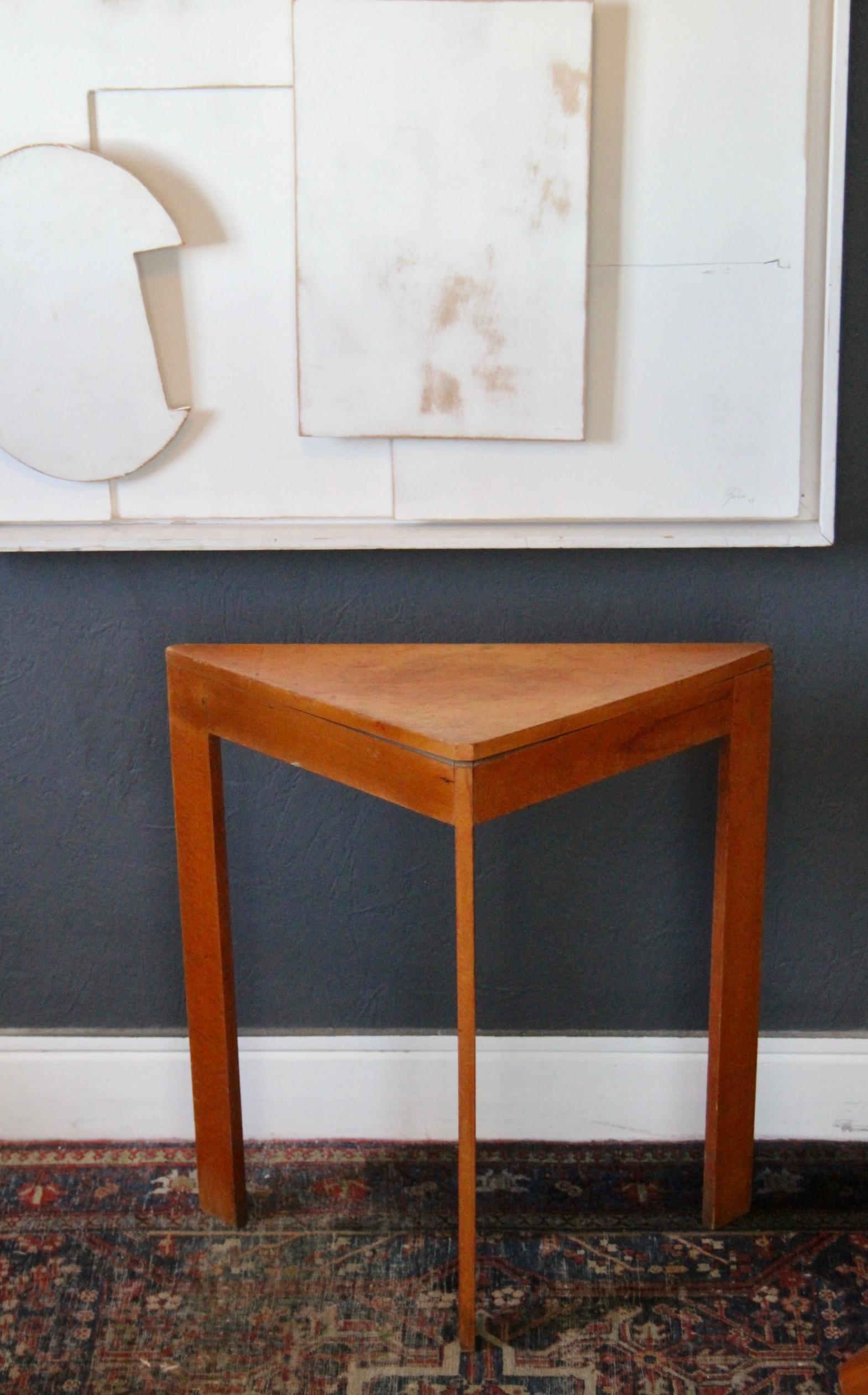 European Tripode gueridon For Sale