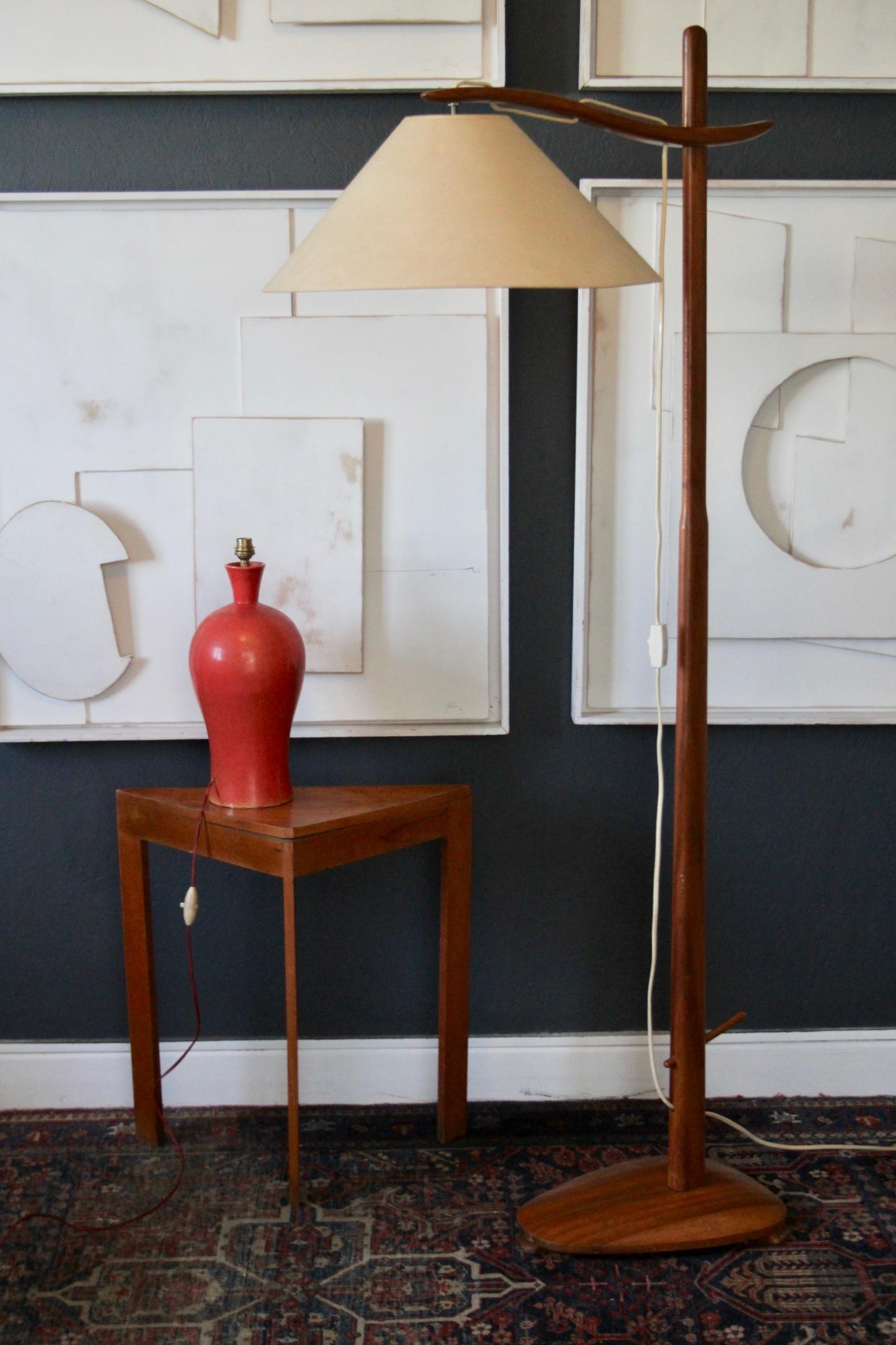 Mid-20th Century Tripode gueridon For Sale