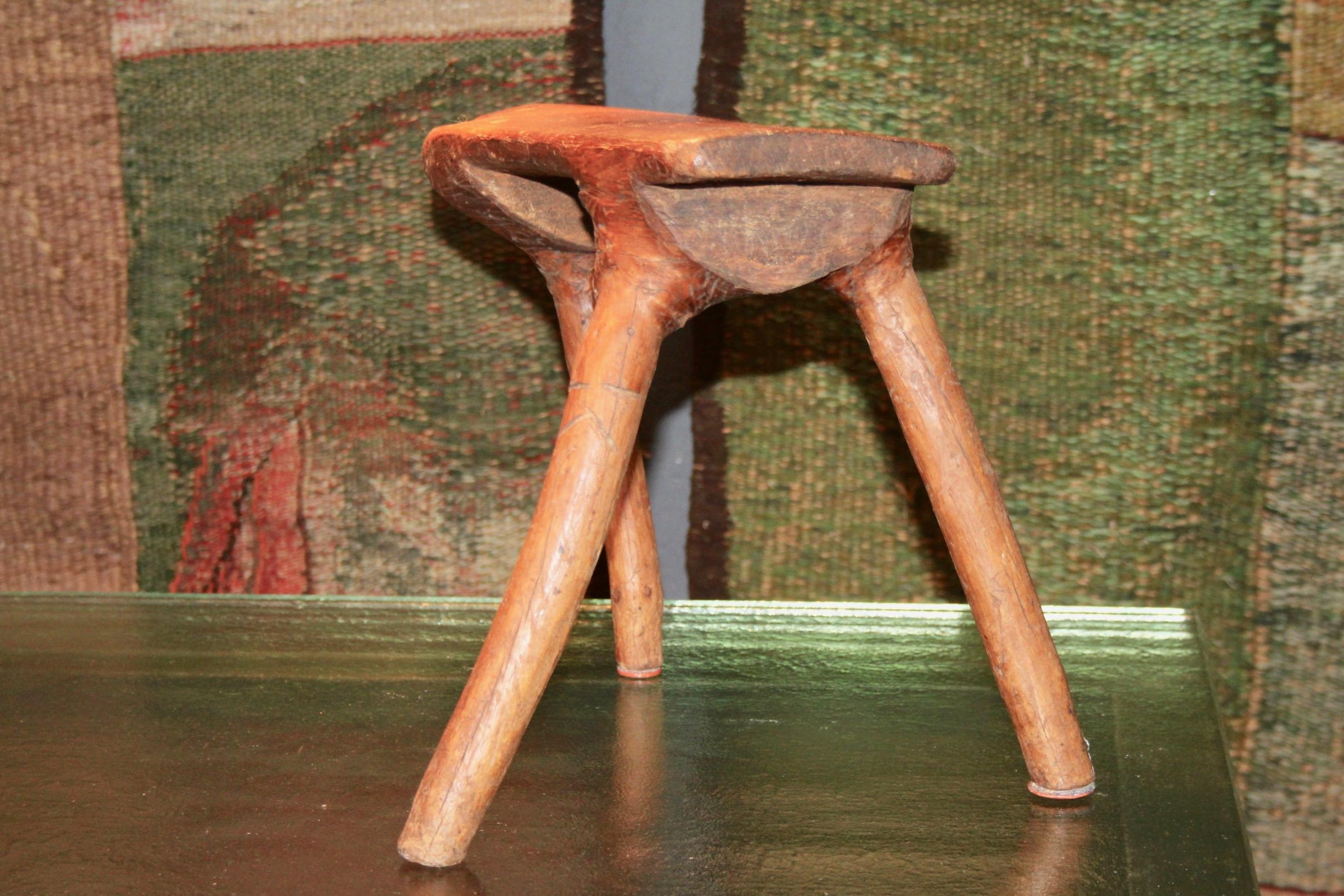 Tripode Swiss alp stool  For Sale 3