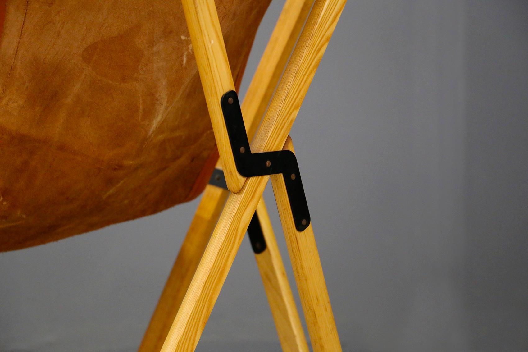 Late 20th Century Tripolina Folding Chair by Viganò in Leather and Teak from circa 1970s