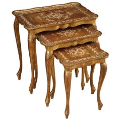 Triptych Florentine Coffee Tables in Gilded Wood, 20th Century