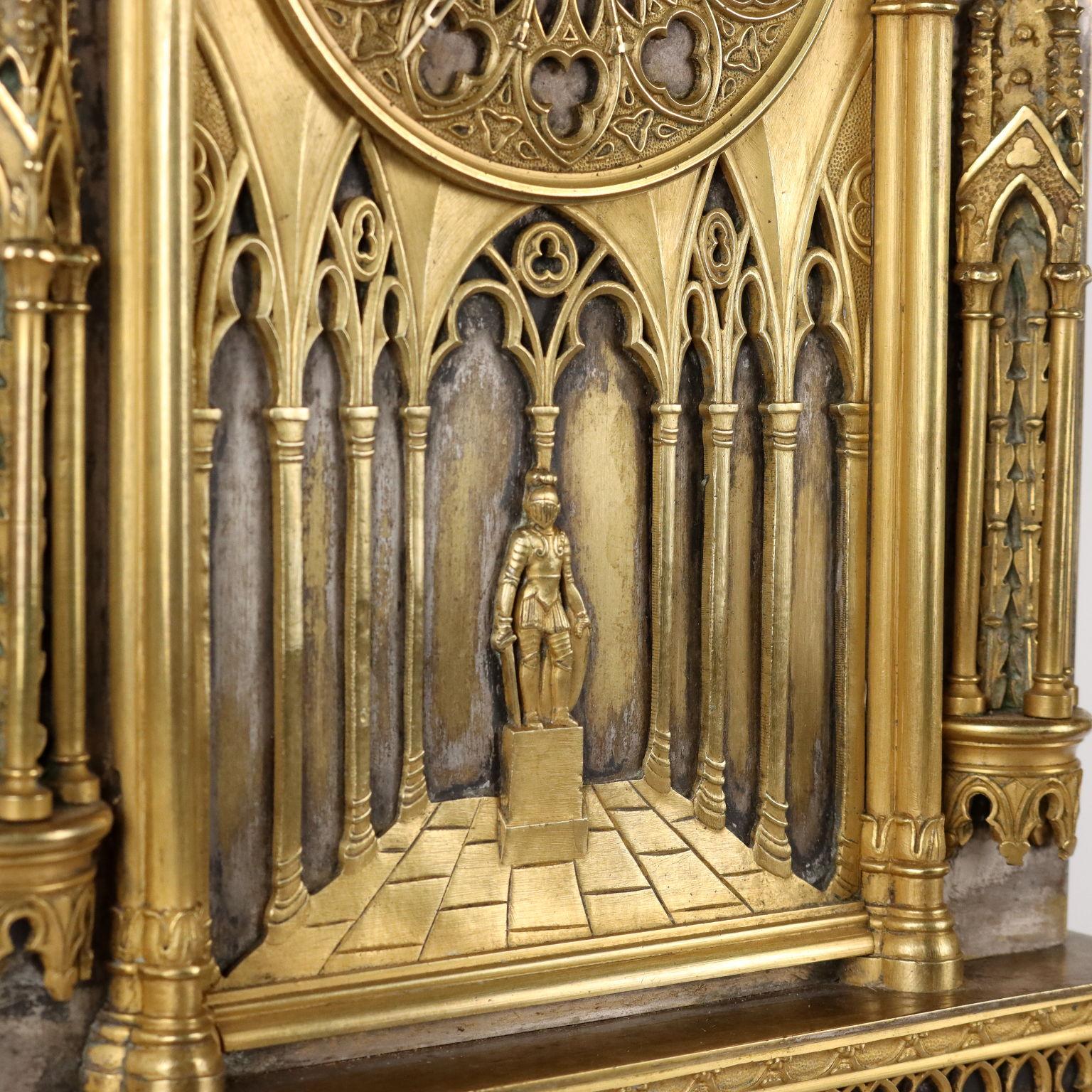 Triptych Neo-Gothic Clock, Mid 19th Century In Good Condition In Milano, IT