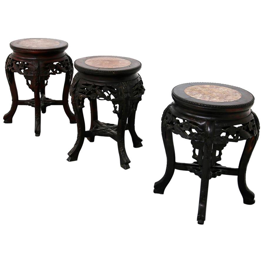 Triptych of Chinese Vase Holder in Ebonized Wood with Marble Top