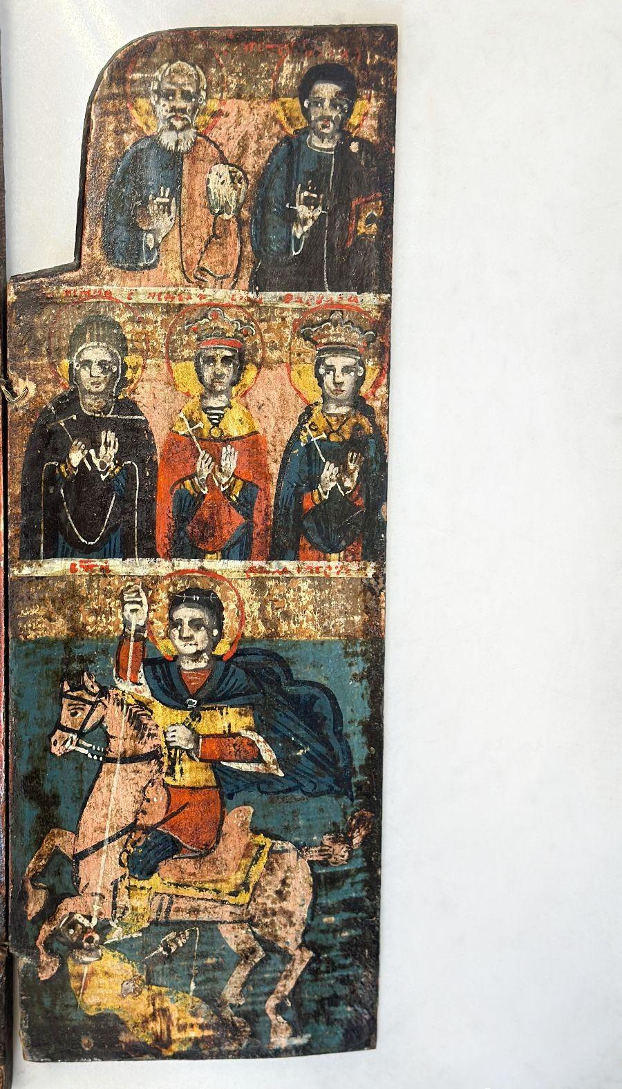 Russisches Triptychon, Ikone Christi und die Jungfrau der unsterblichen Rosen, ca. 1700er Jahre (Holz) im Angebot