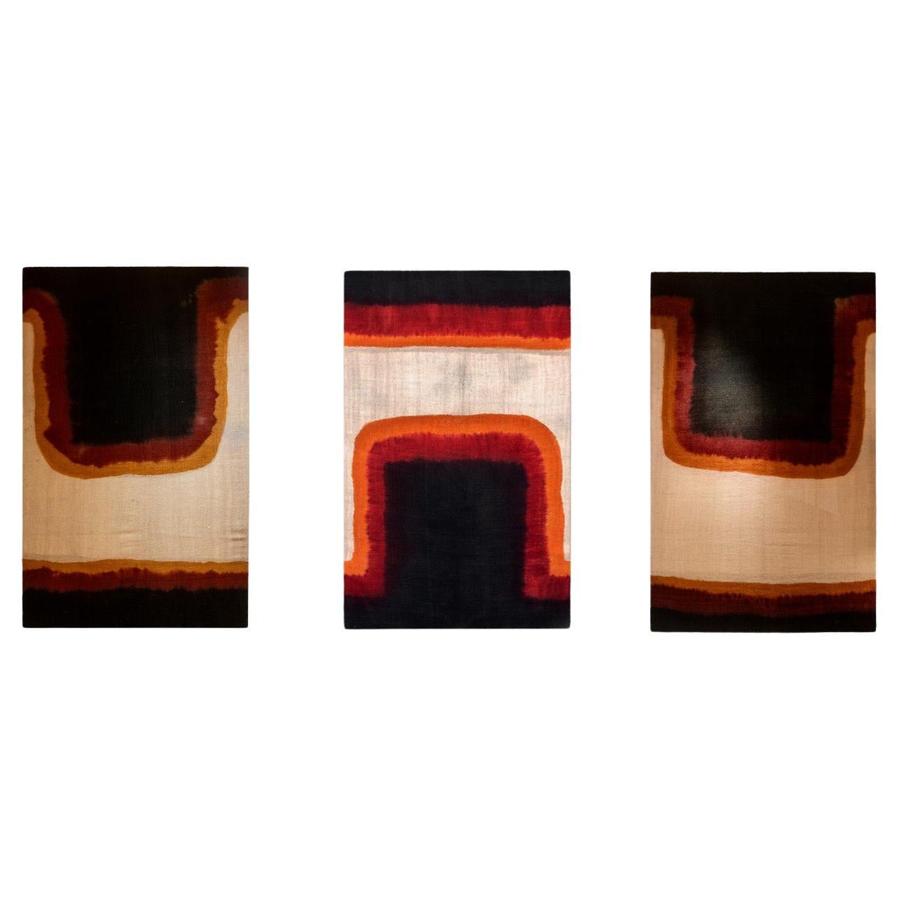 Triptych with geometric decoration in woven wool. Handcrafted, 20th century For Sale