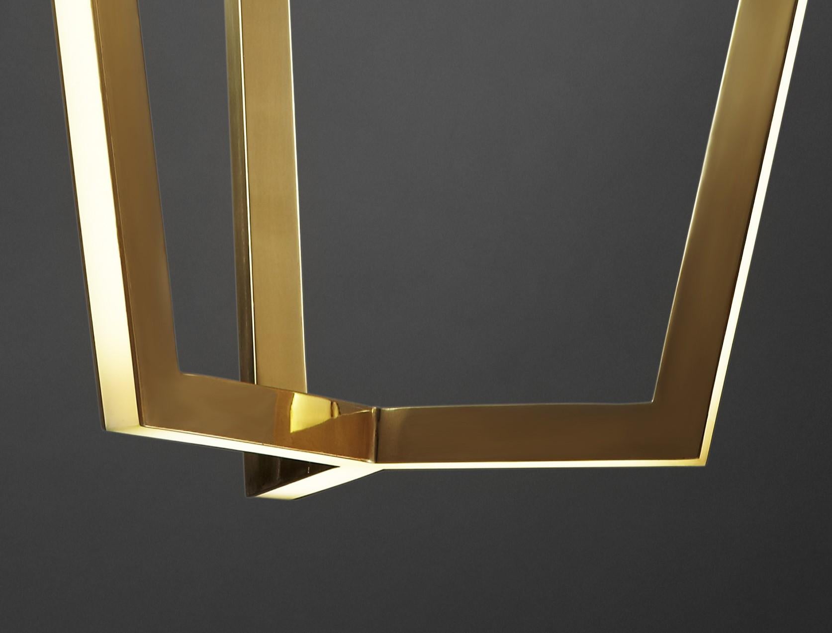 Australiano Lampada a sospensione in ottone dorato a forma geometrica tridimensionale di Christopher Boots in vendita