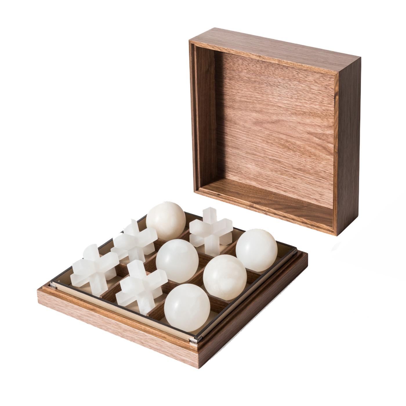 Italian Tris Box with Alabaster Pieces For Sale