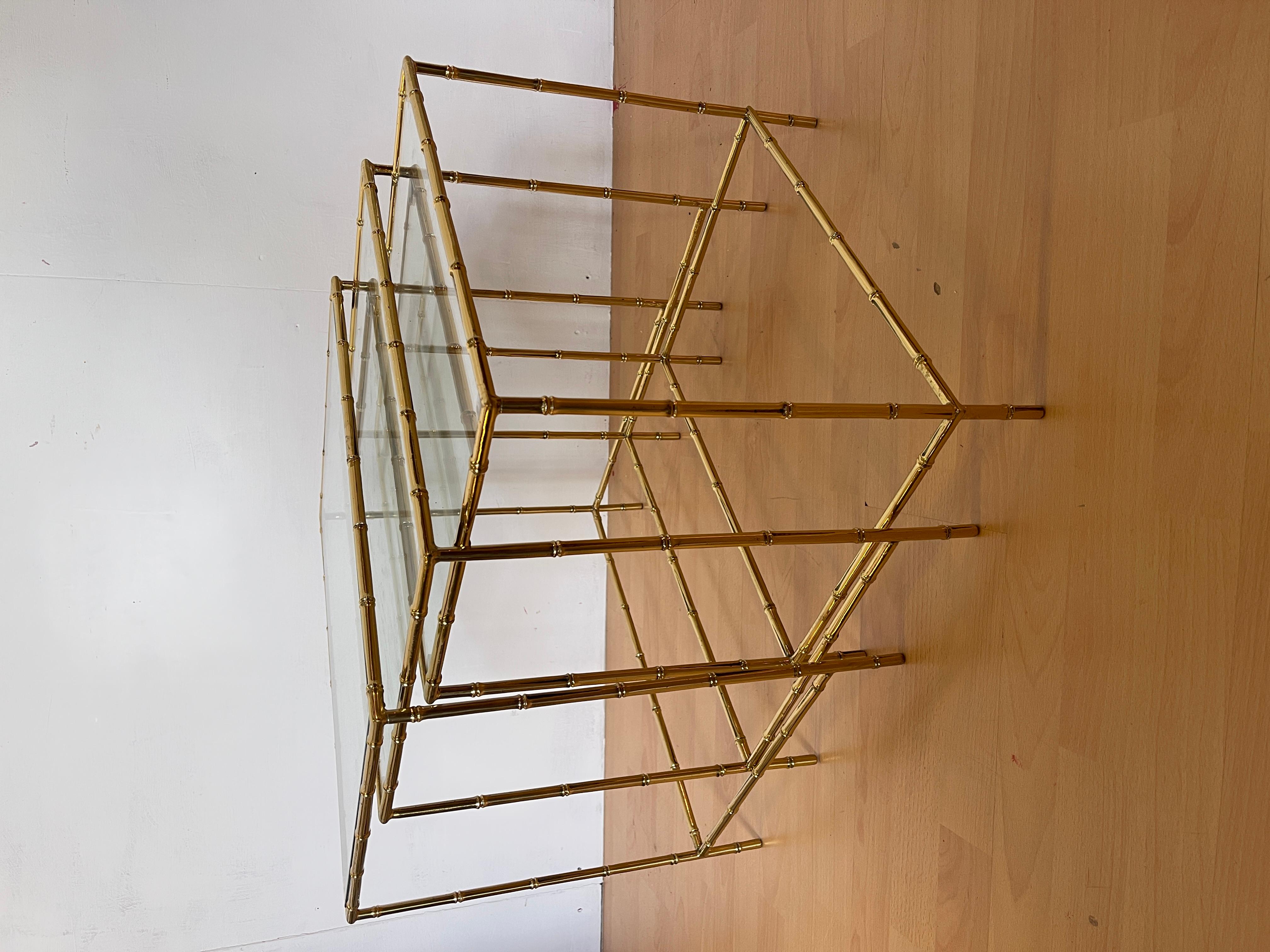 Altro Tris di tavolini da salotto in ottone stile bambu design italiano anni '60 in vendita