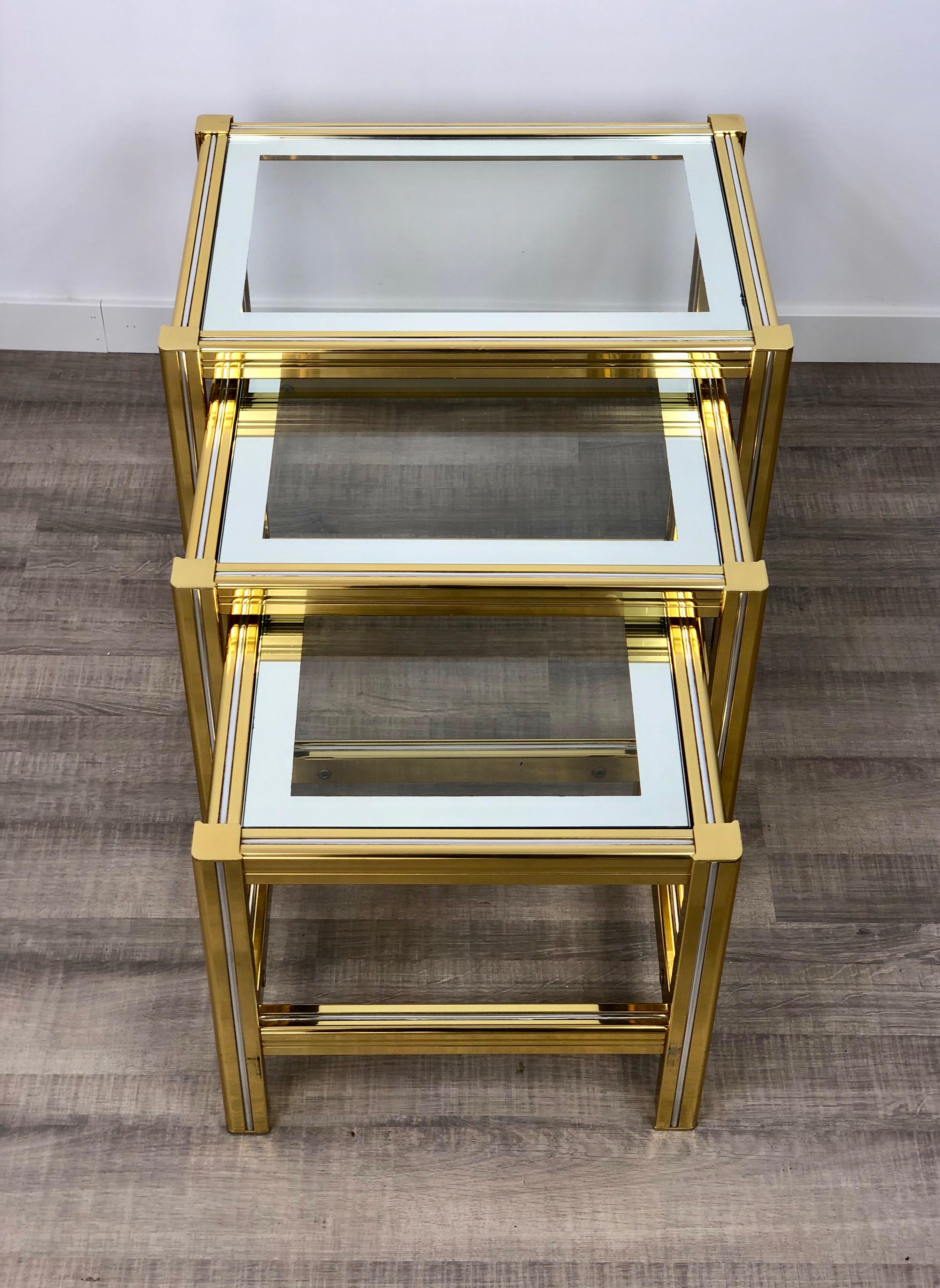 Tris of Increasing Dimensions Side Coffe Table in Brass, Glass and Chrome, 1970s For Sale 2