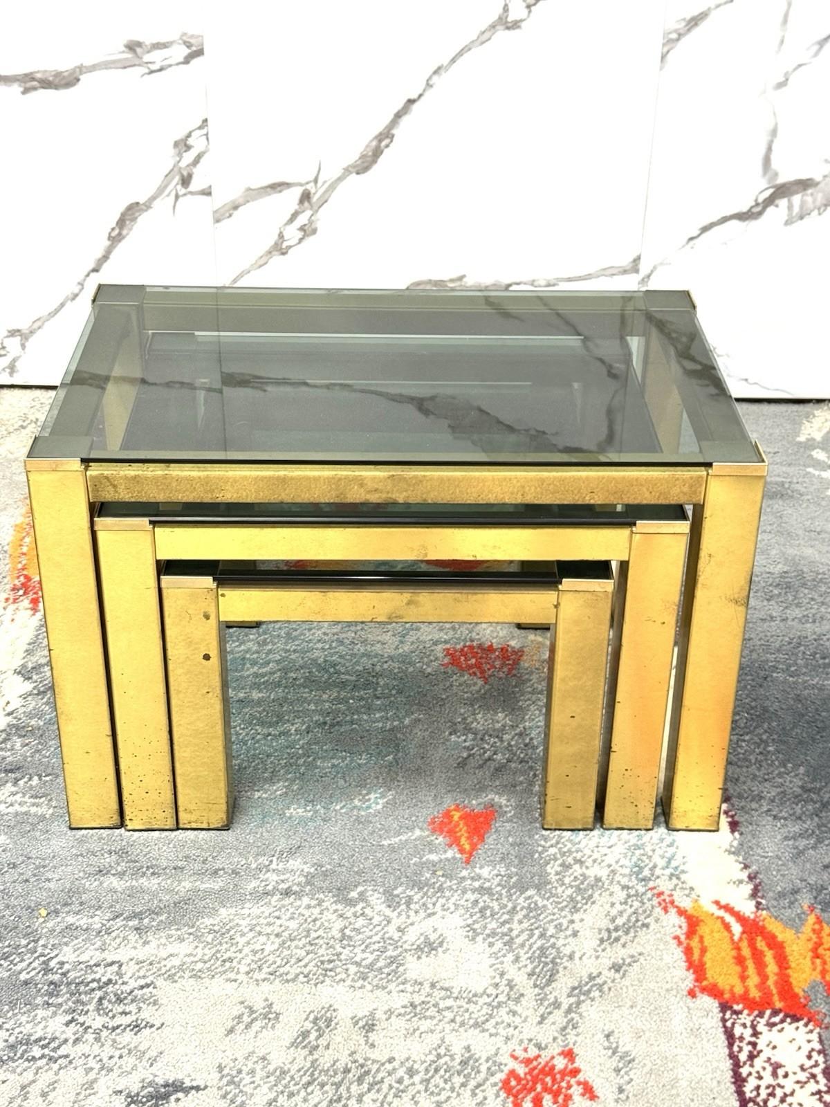 Tris tavolini ottone Hollywood Regency 1970 Design Modernariato en venta 2