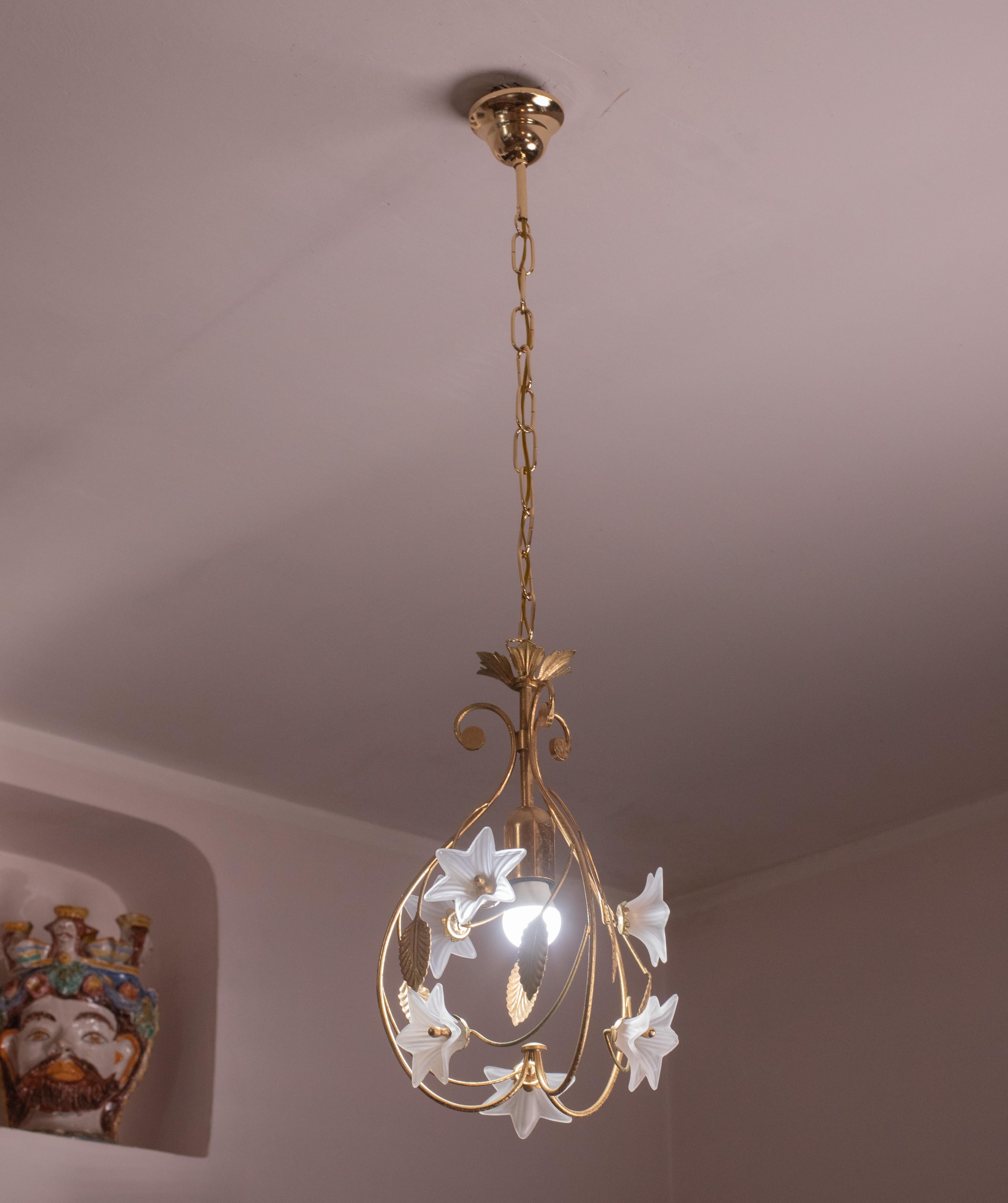Tris Vintage Flowers Glass Chandeliers, 1960s In Good Condition For Sale In Roma, IT