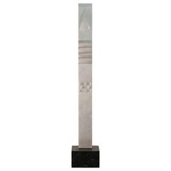 Tristan Cassamajor, Sculpture monumentale en marbre avec base en pierre, France, 1995