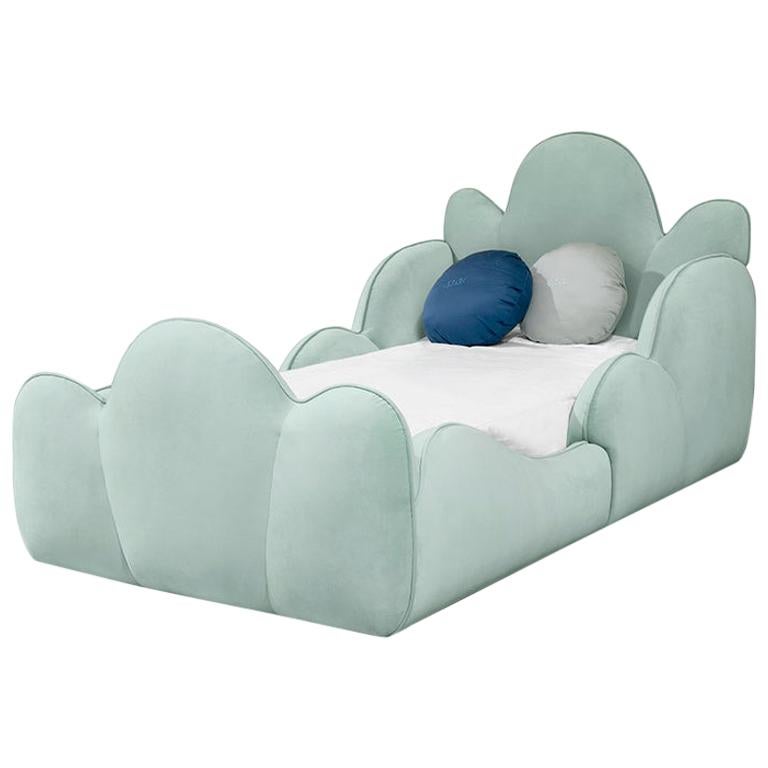 Modern Tristen Kid's Bed in Velvet by Circu Magical Furniture For Sale
