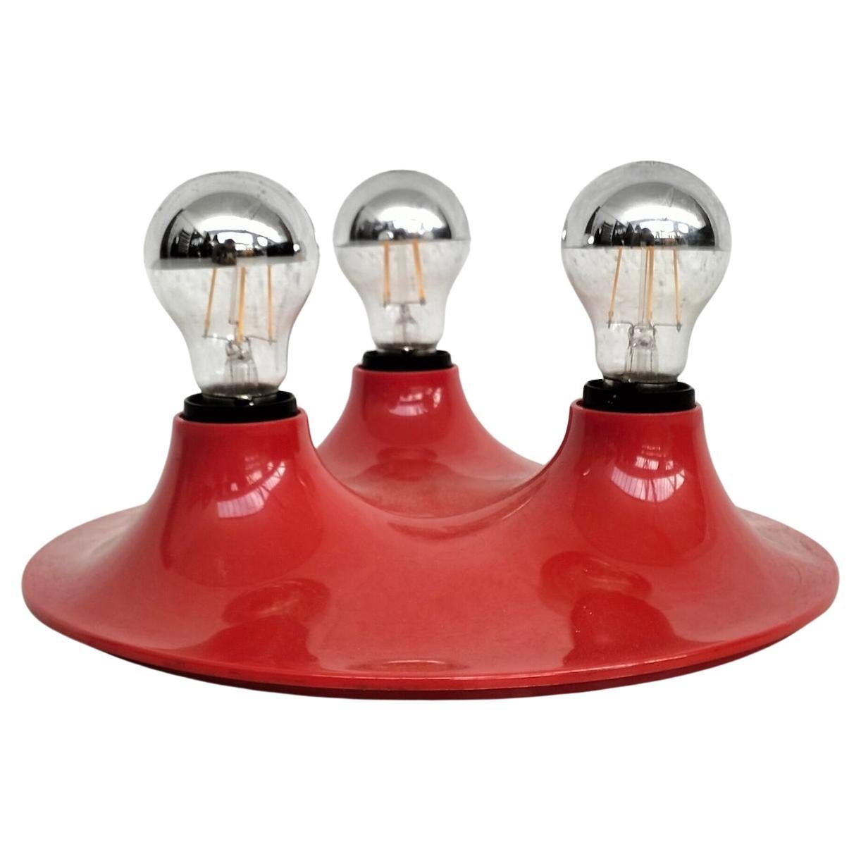 Applique "Triteti" de Vico Magistretti pour Artemide , 1970 en vente