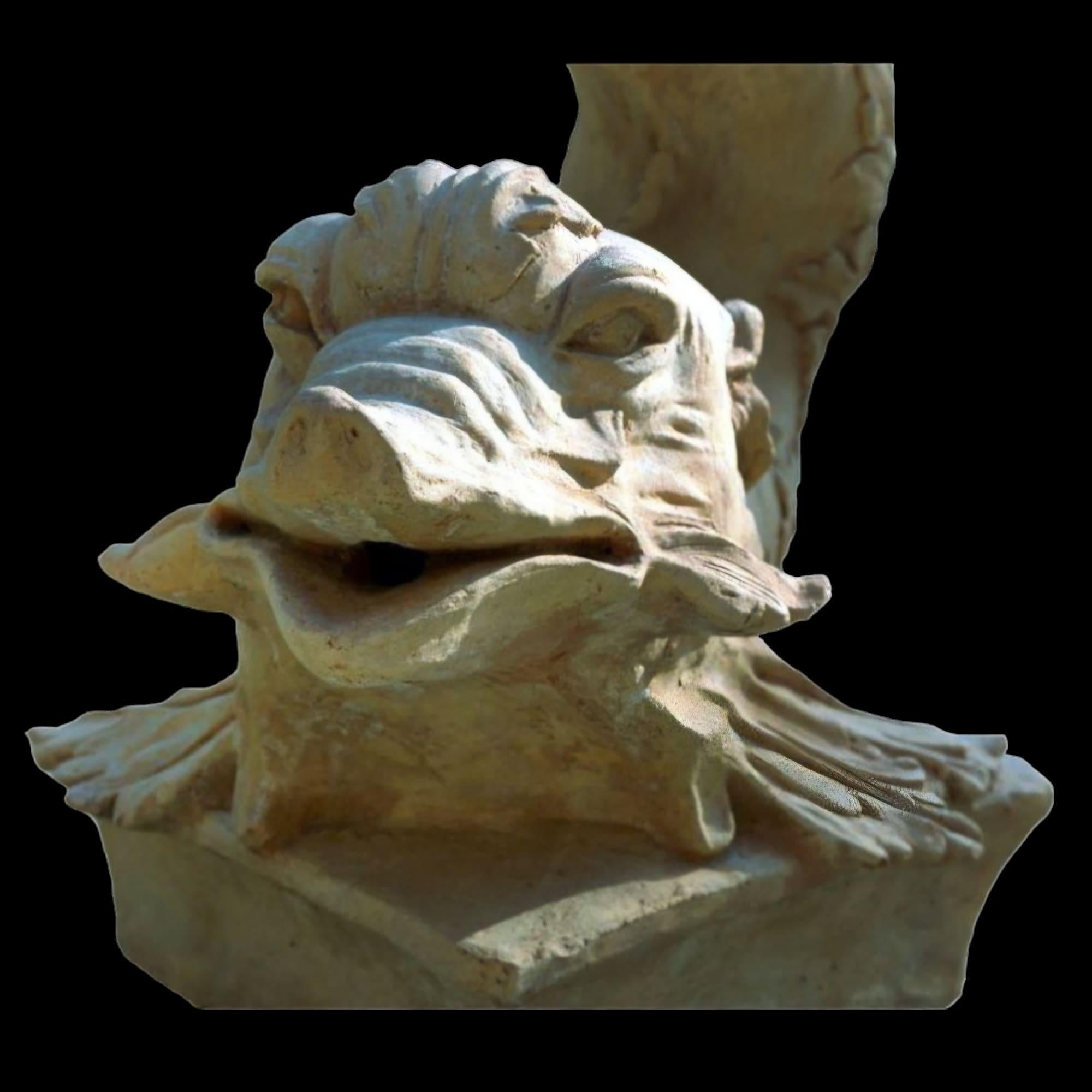 XX secolo Triton in terracotta in vendita