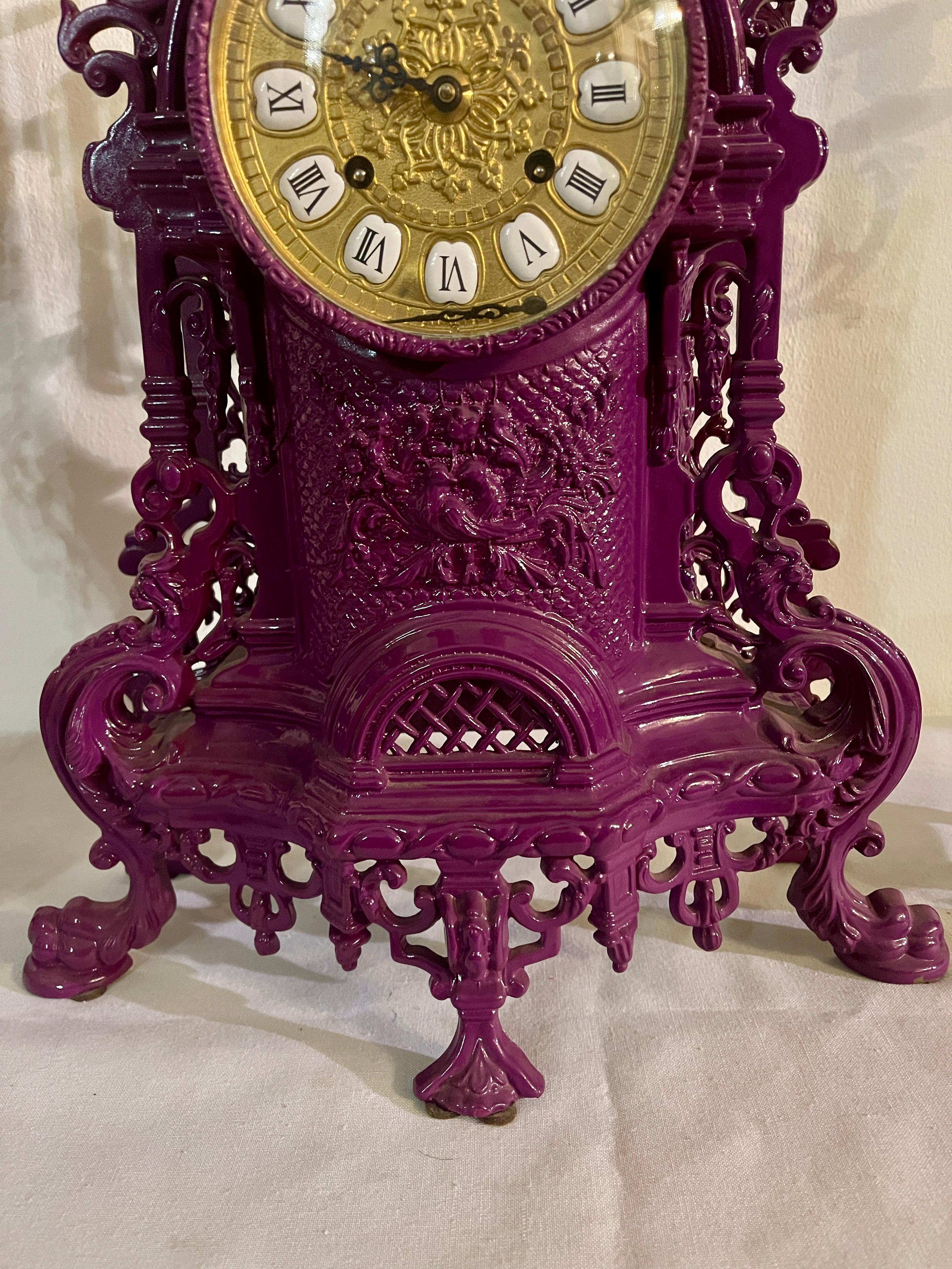 Triptych of purple candelabra with mechanical clock in 1990s baroque style In Excellent Condition For Sale In Cantù, IT
