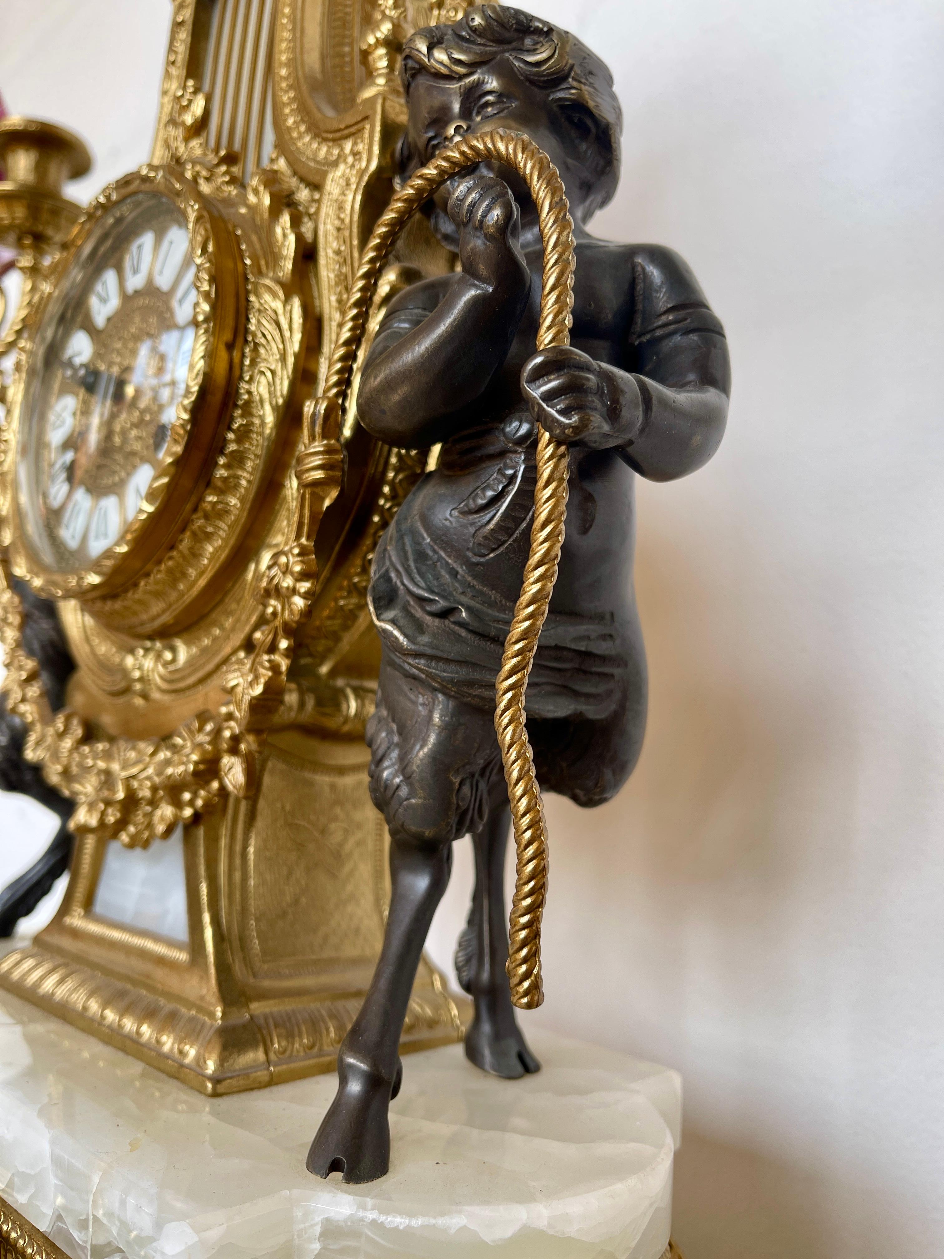 Reloj imperial Luis XVI tríptico italiano años 70 Bronce en venta