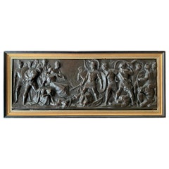 "Triomphe de Rome":: panneau en relief en bronze avec frise de soldats romains et de nus