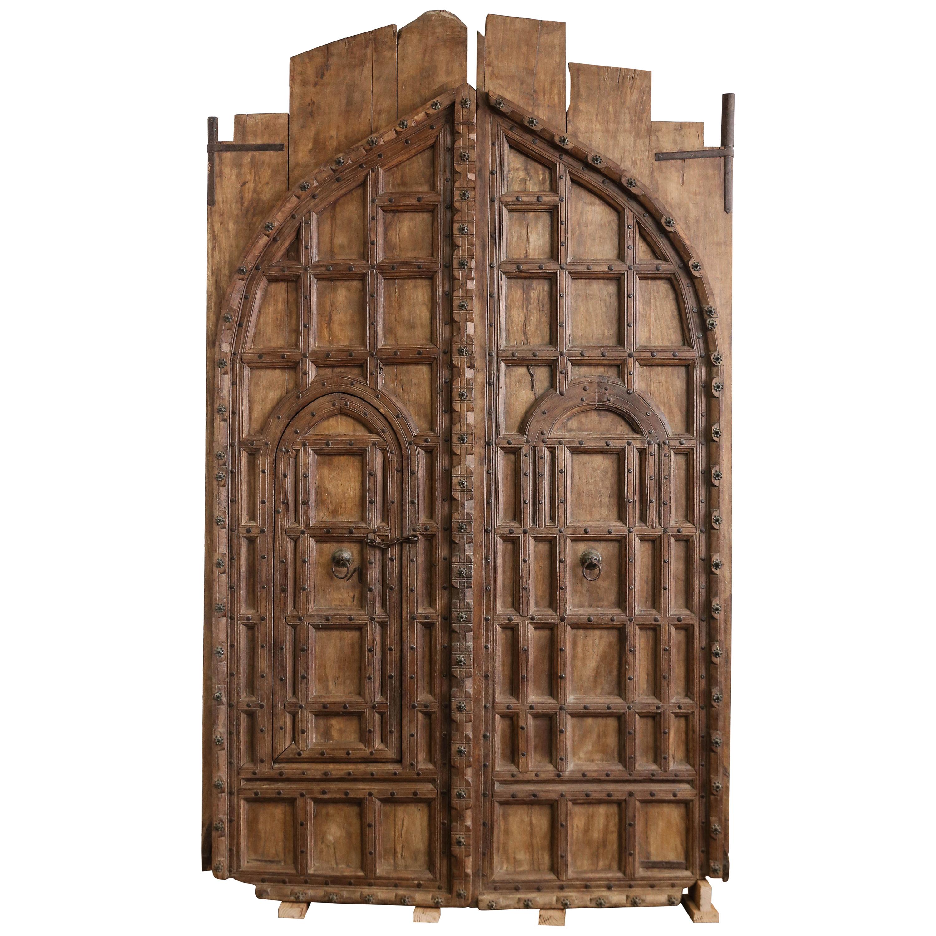 Triumphal Solid Teak Wood Door from a Fortified Castle in North West India For Sale