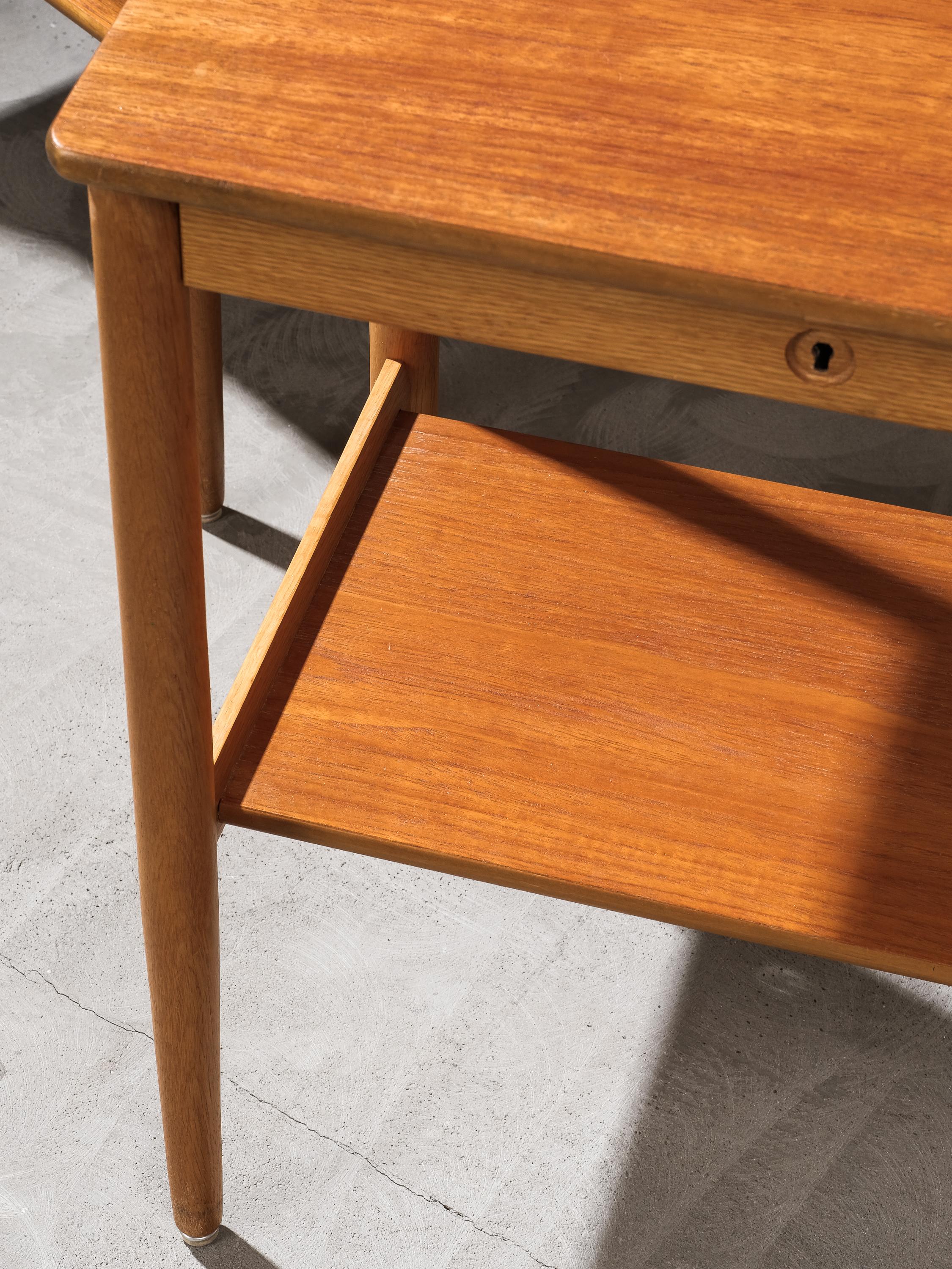 Chêne Tables de chevet en teck et chêne 