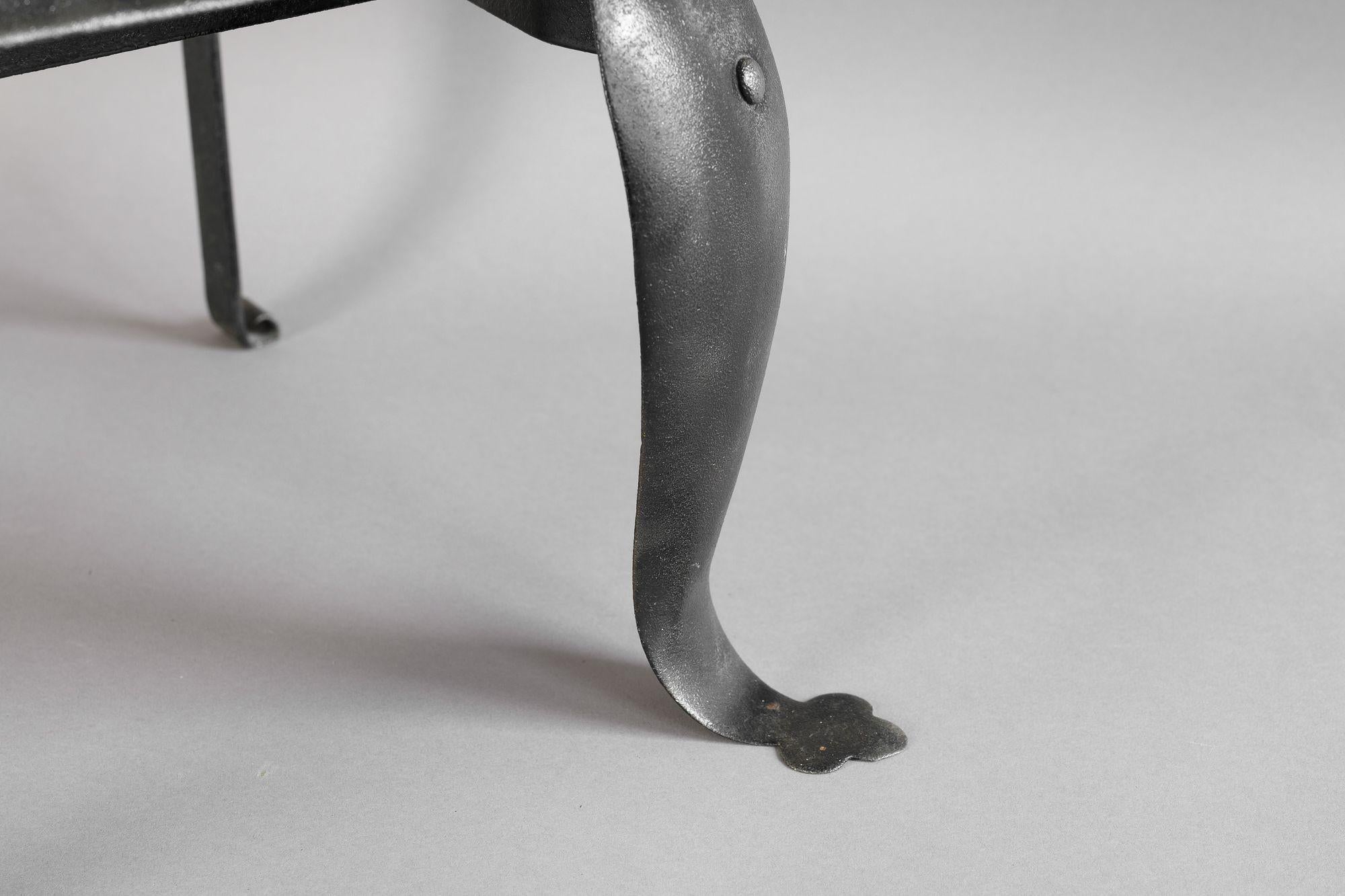 Trivet Stand In Good Condition For Sale In London, England