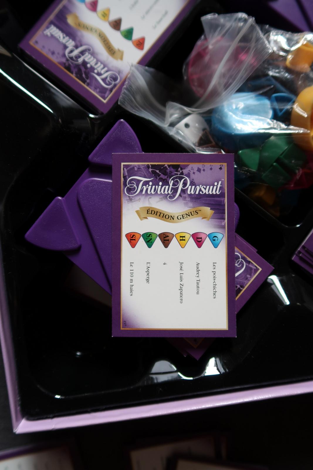 Trivial Pursuit Edition Genus - French Table Game of Knowledge and Fun - 2C03 For Sale 5