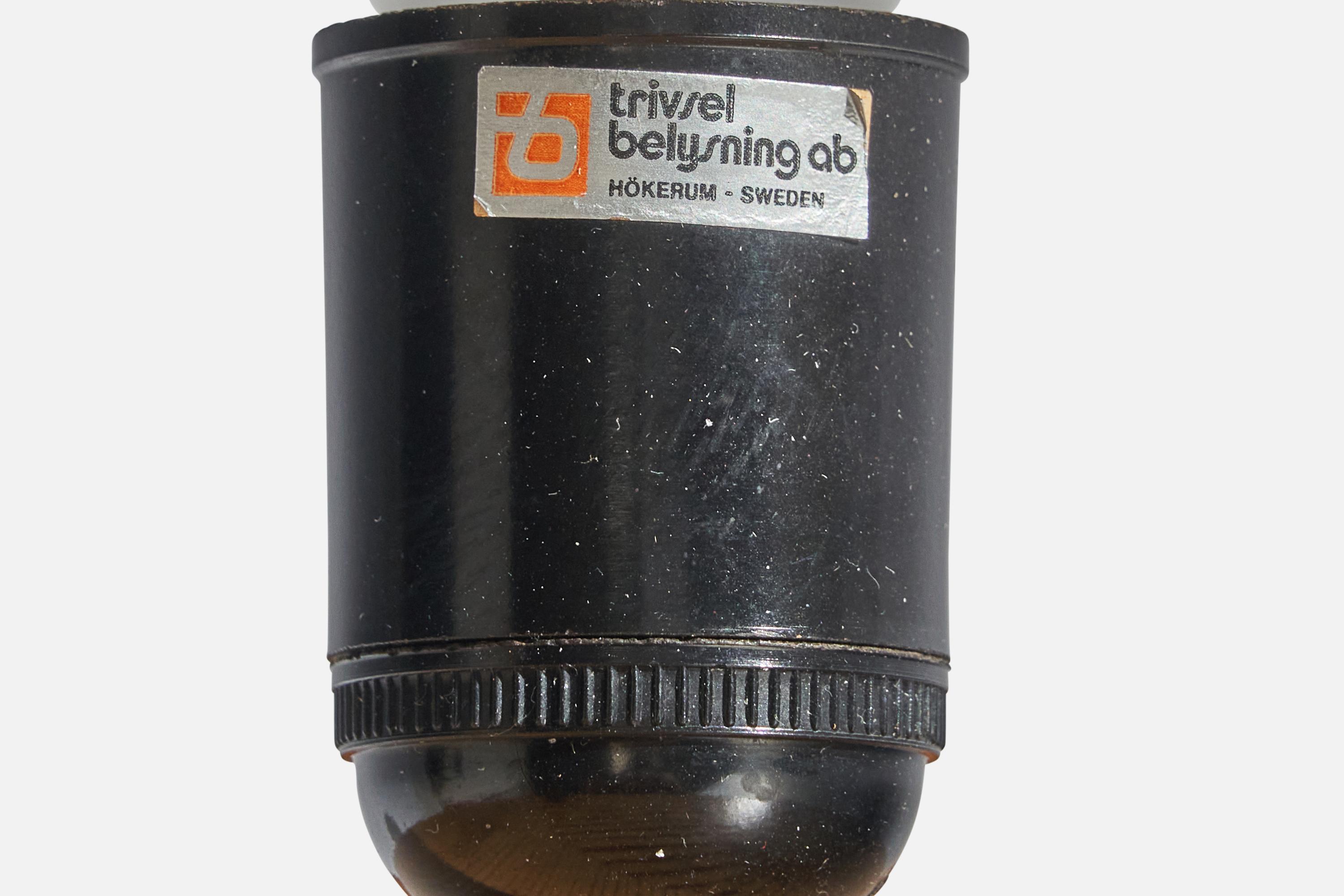 Trivsel Belysning AB, appliques, pin, tissu, Suède, années 1970 en vente 1