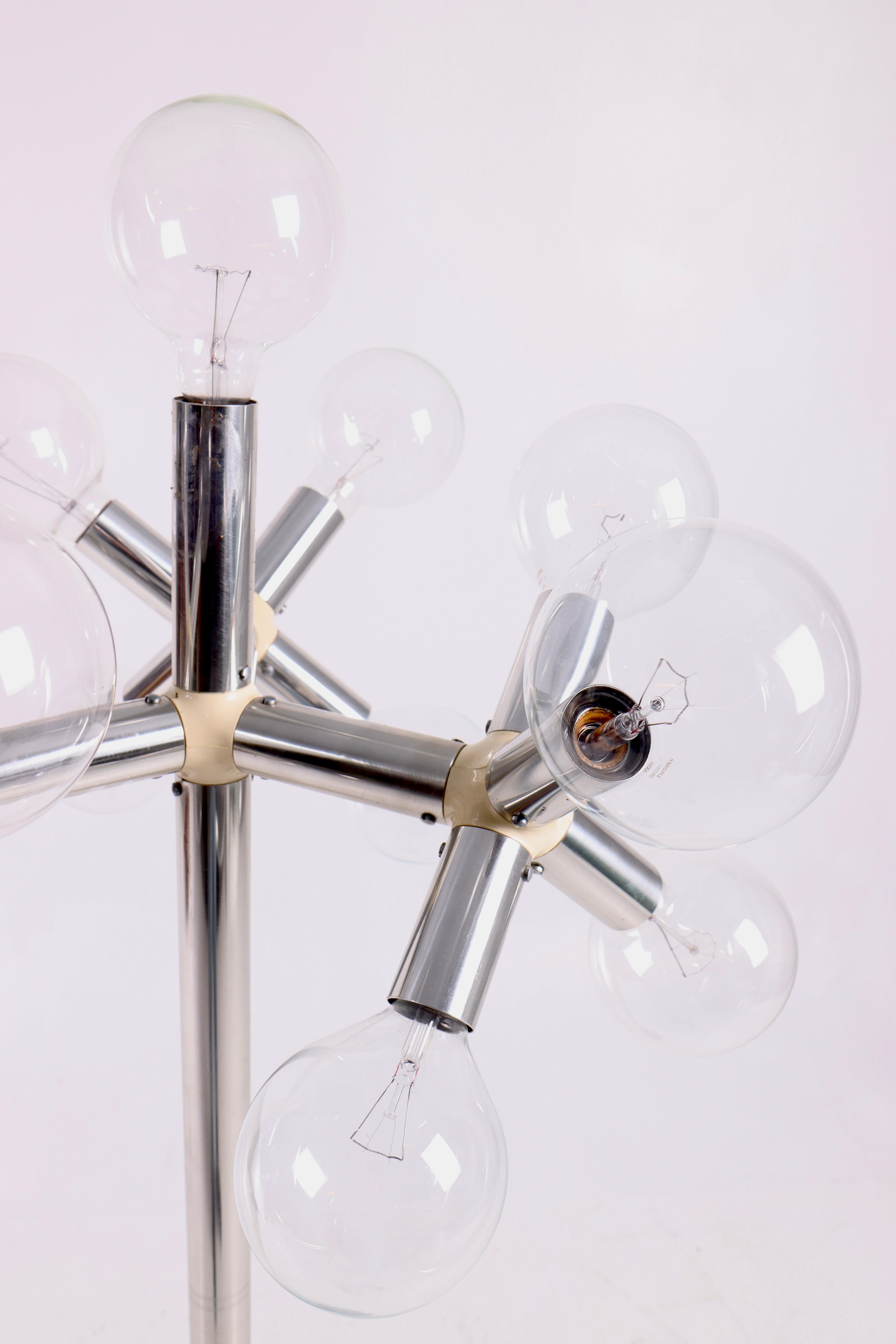 Swiss Trix and Robert Haussmann 1970s metal lamp with star-shaped bulbs For Sale