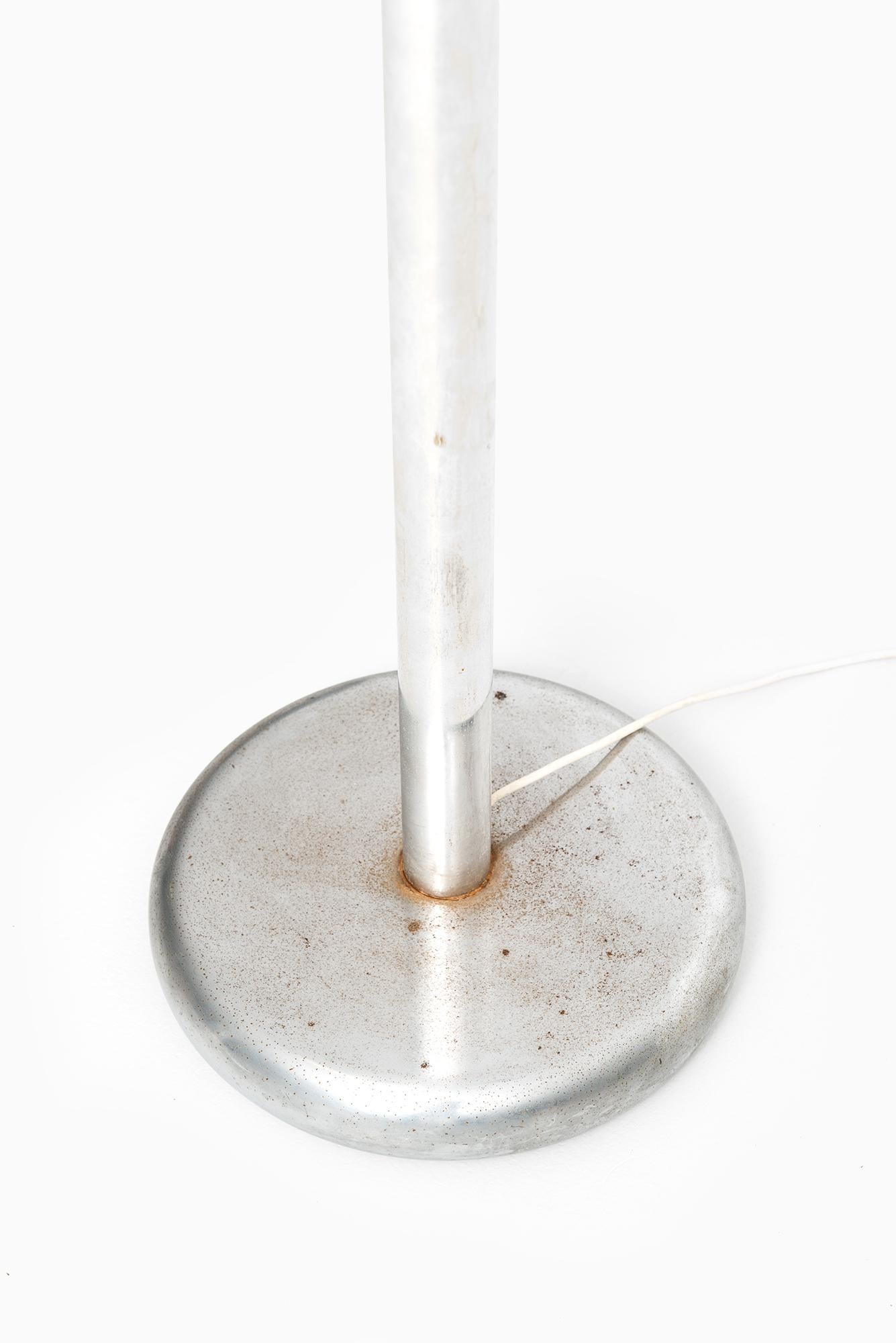 Mid-Century Modern Lampadaire Trix & Robert Haussmann par Swiss lamps International en vente