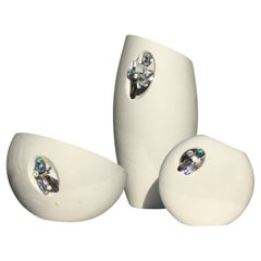 Tro de vases Milik en porcelaine et cristal Swarovski - Édition rare et épuisée