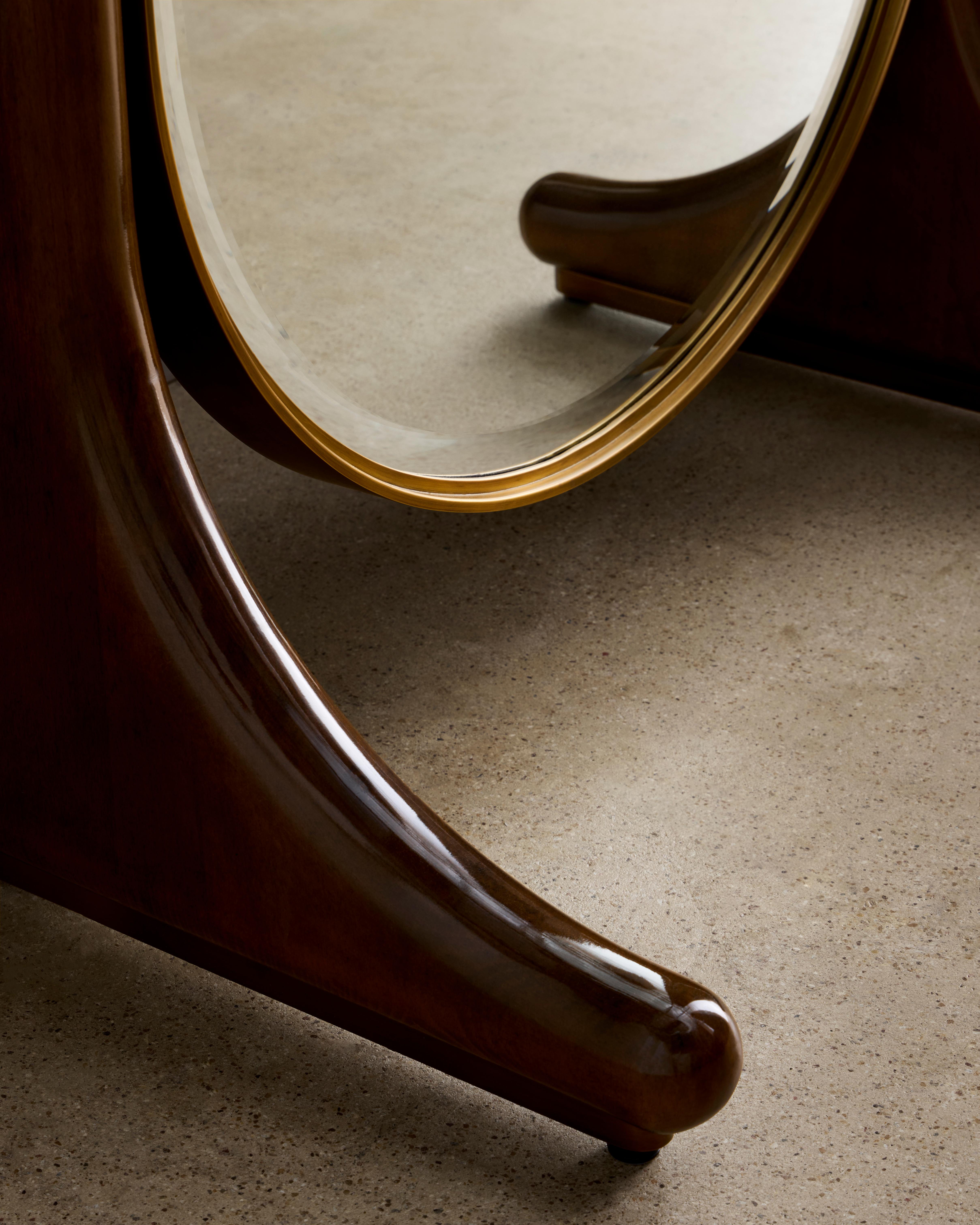 Troche Floor Mirror For Sale 1
