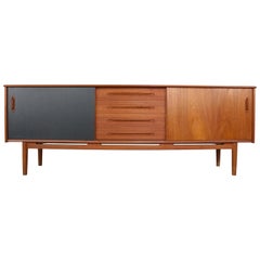 Buffet scandinave Troeds "Cortina" en teck:: Nils Jonsson:: années 1960