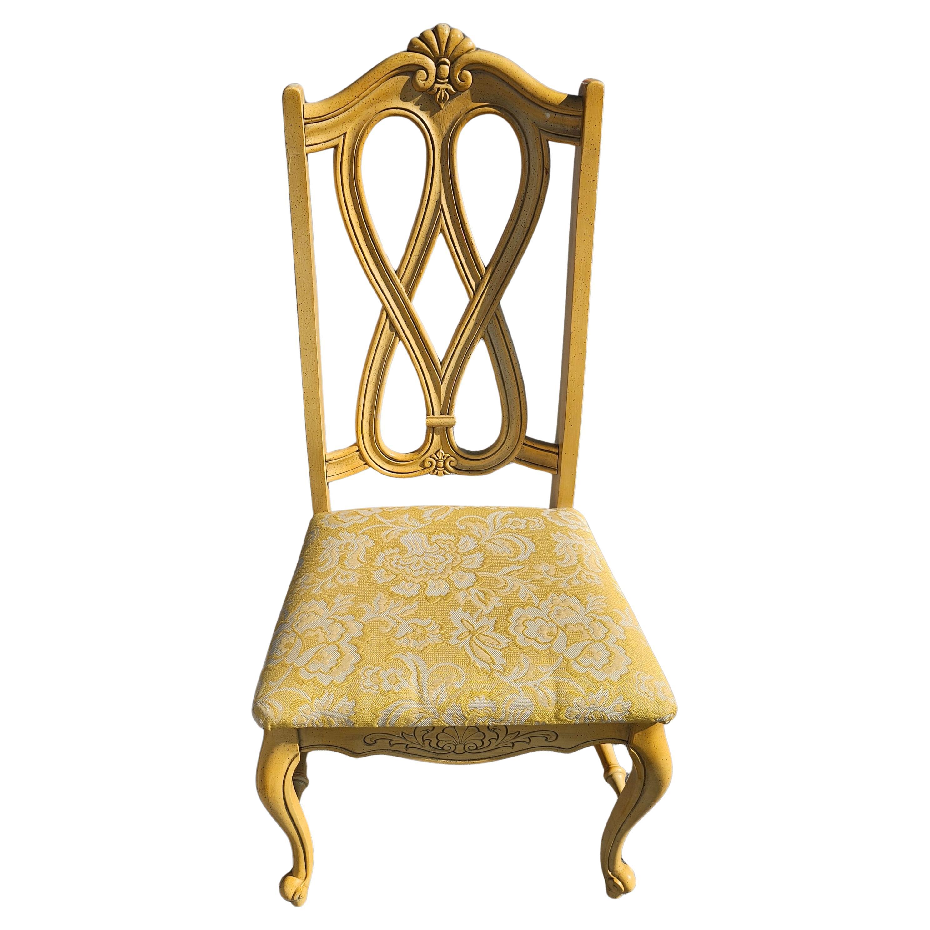 Trogdon Furniture Beistellstuhl aus lackiertem Mahagoni und gepolstertem Mahagoni, Mitte des Jahrhunderts (Moderne der Mitte des Jahrhunderts) im Angebot