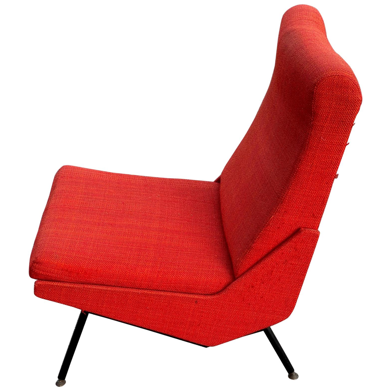 Troika Slipper Chair by Pierre Guariche For Sale