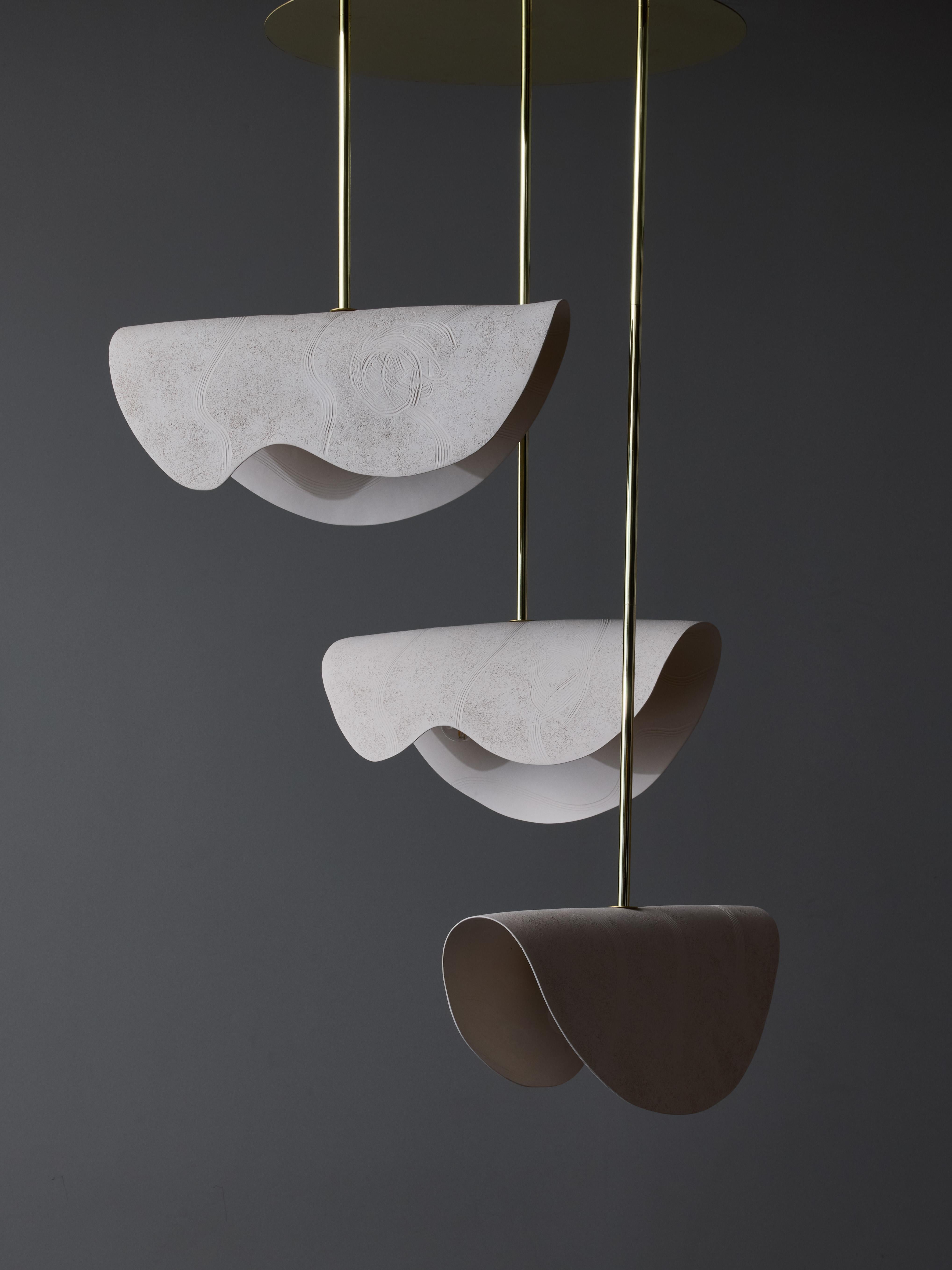 Moderno Apparecchio Trois Rivages in ottone e terracotta di Françoise Bergaglia in vendita