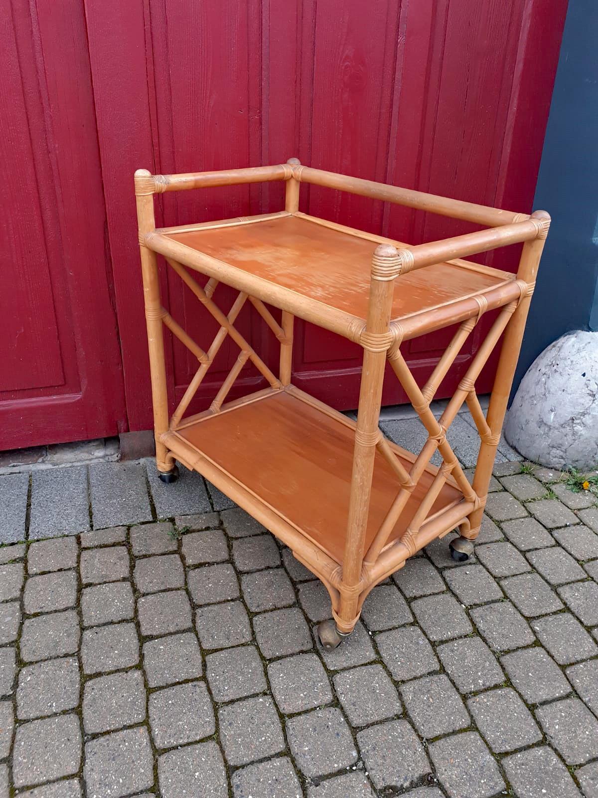 French Trolley Bar in Bamboo and Rattan, circa 1950 For Sale