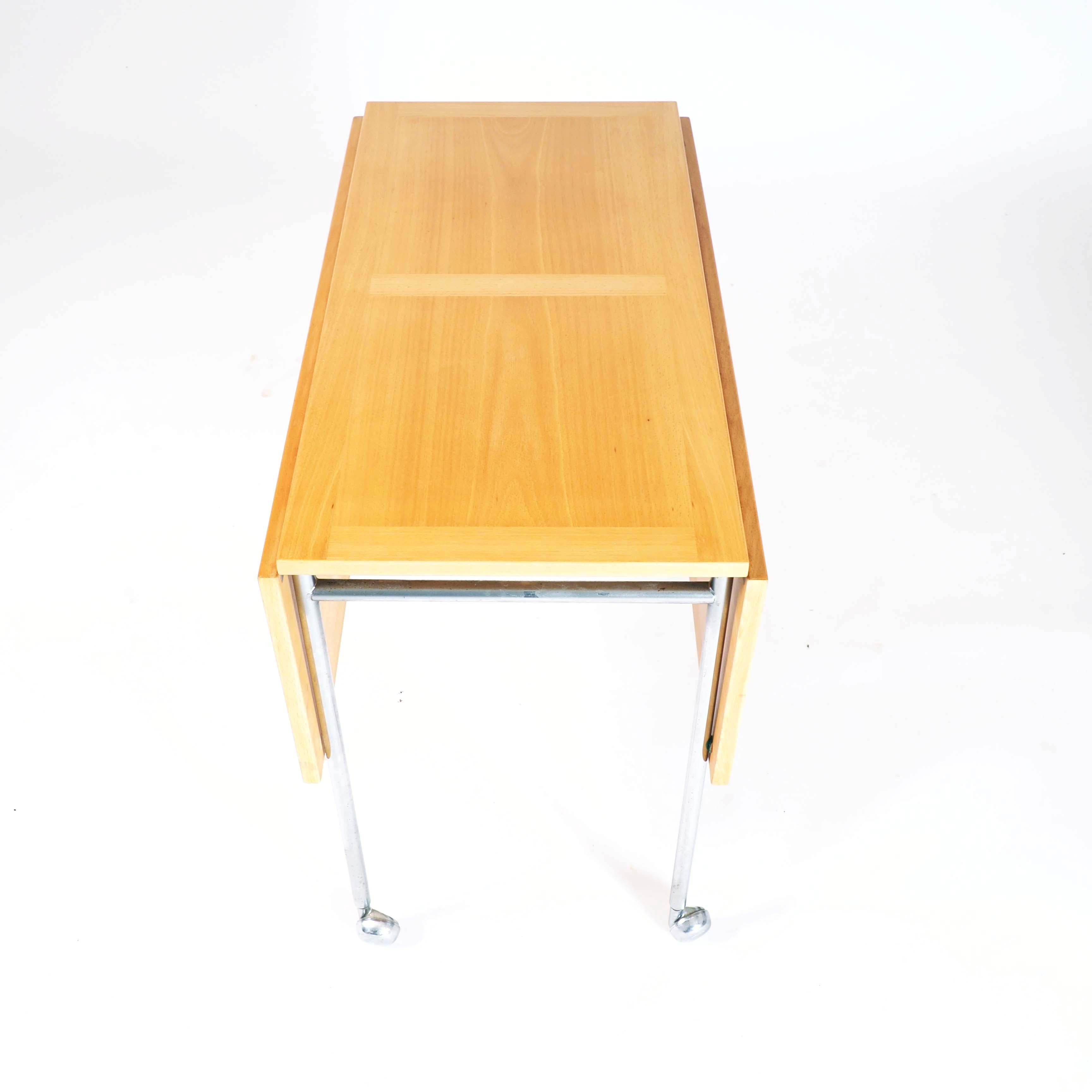 Trolley in beech and chrome, designed by Bruno Mathsson, Sweden For Sale 5