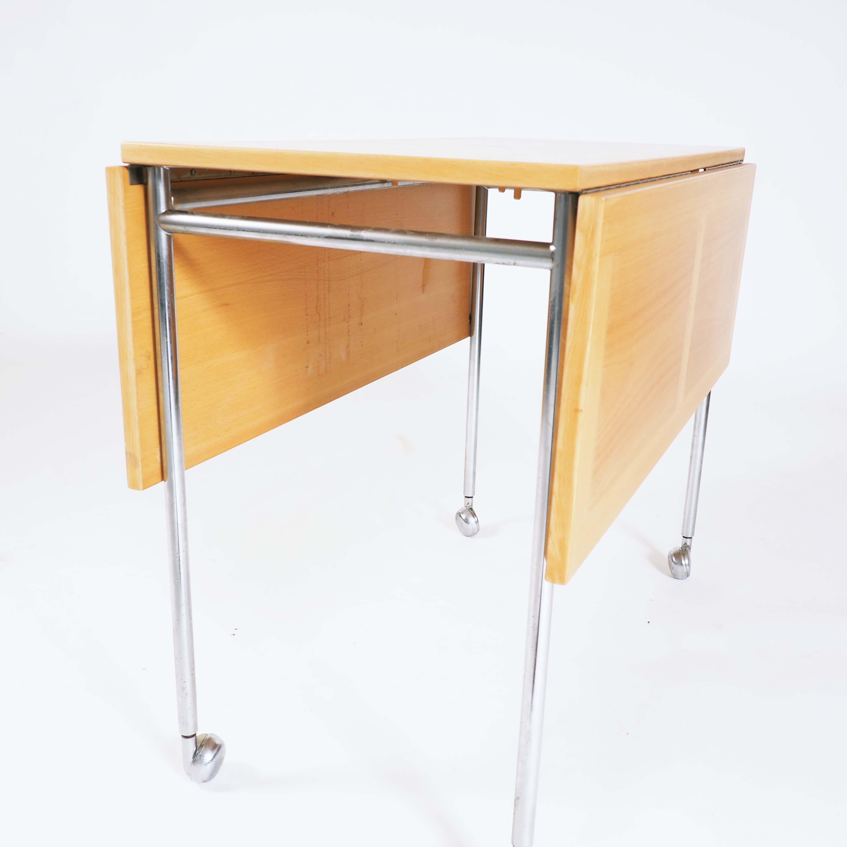 Trolley in beech and chrome, designed by Bruno Mathsson, Sweden For Sale 1