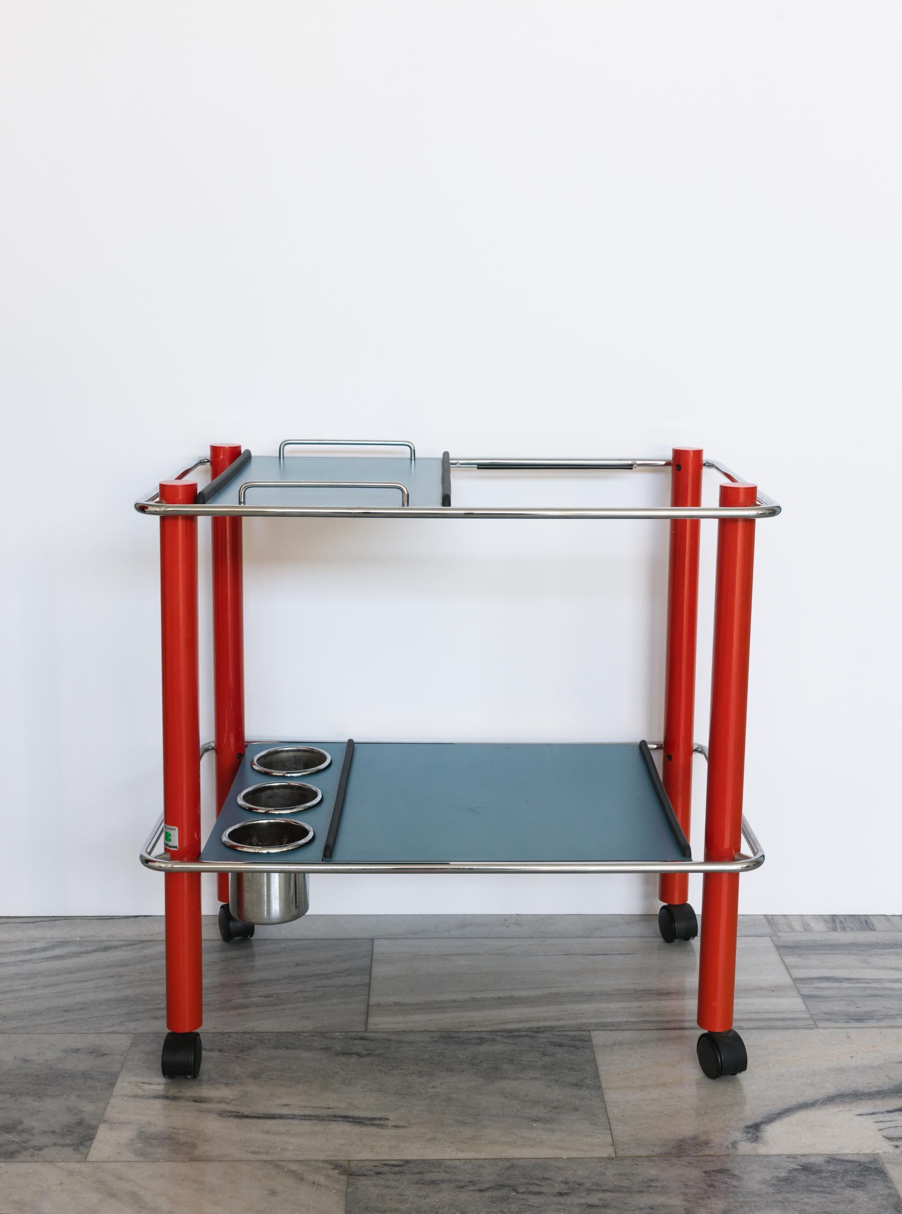 Trolley / cart by Bieffeplast Padova 1970s In Good Condition For Sale In Athens, Attiki