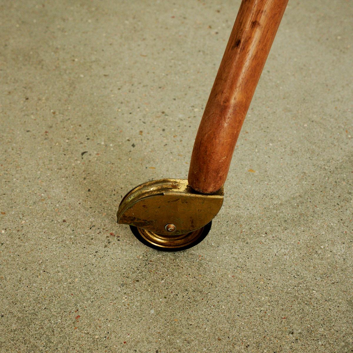 Trolley in Walnut and Brass by Ico Parisi for Angelo Baggis⁠ In Good Condition For Sale In Berlin, BE