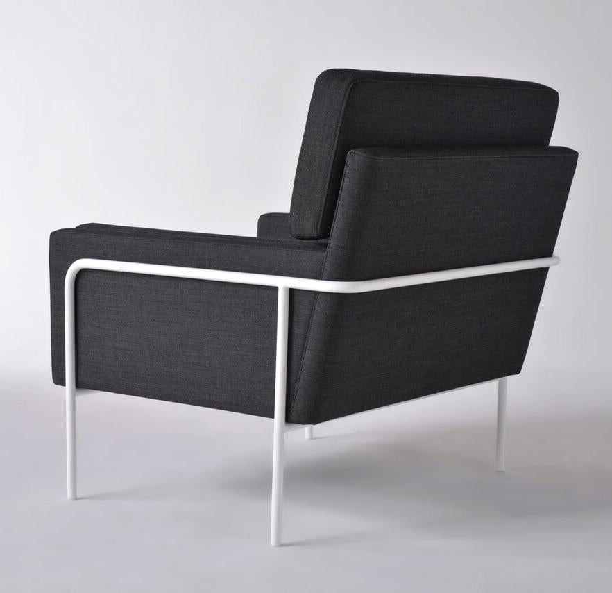 Modern Trolley Low Back Lounge Chair For Sale